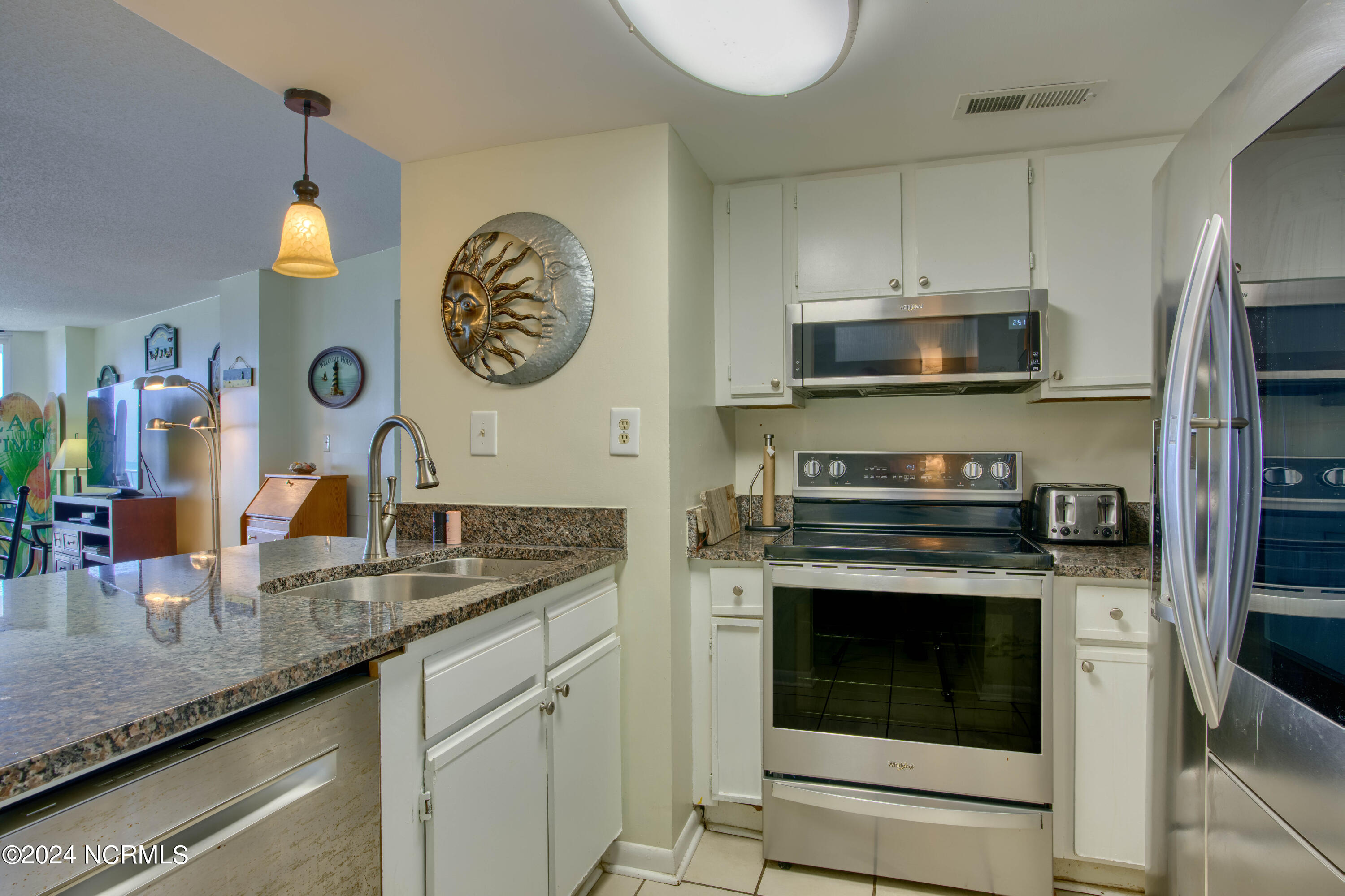 2000 New River Inlet Road Road, Unit 2107