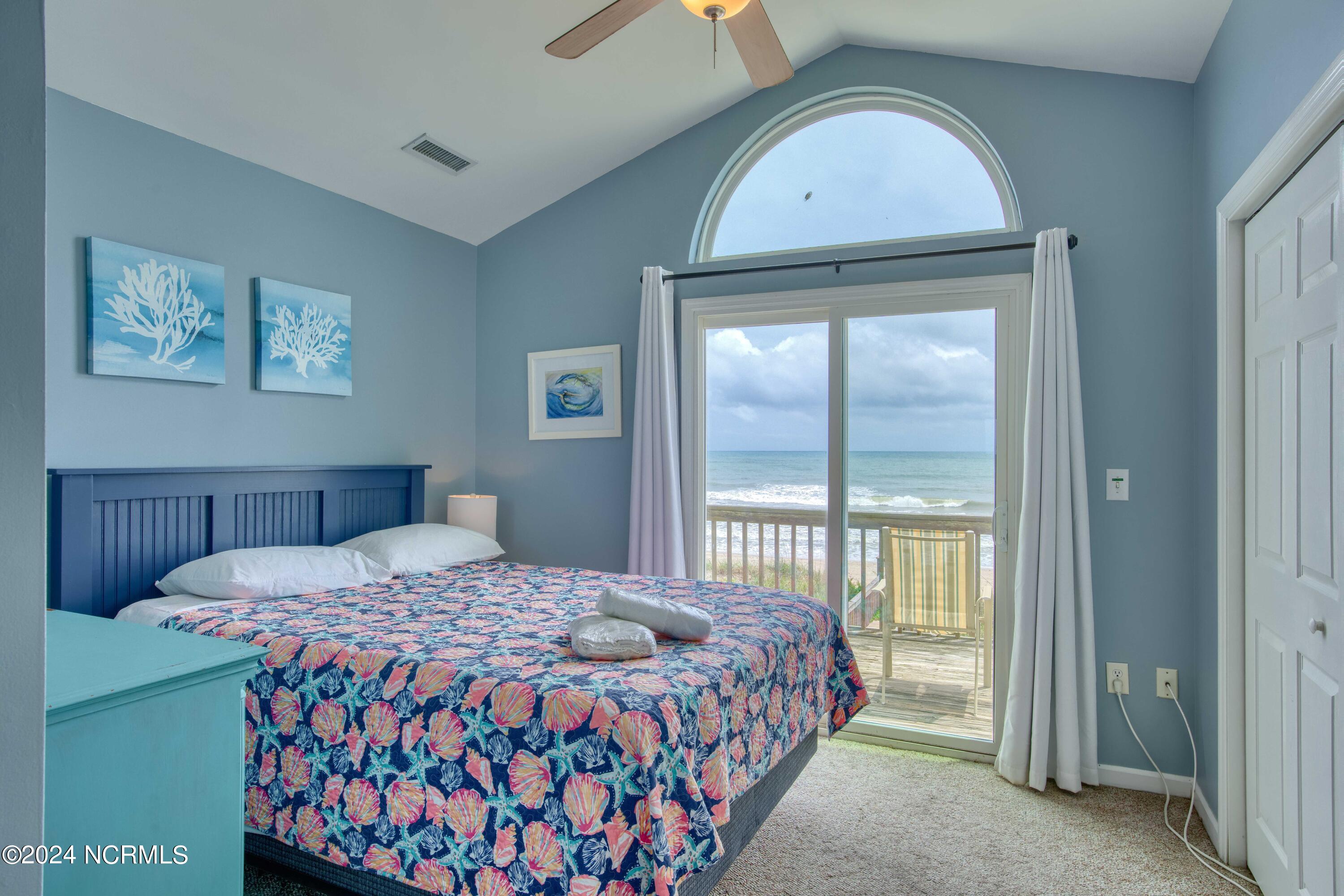 3994 Island Drive