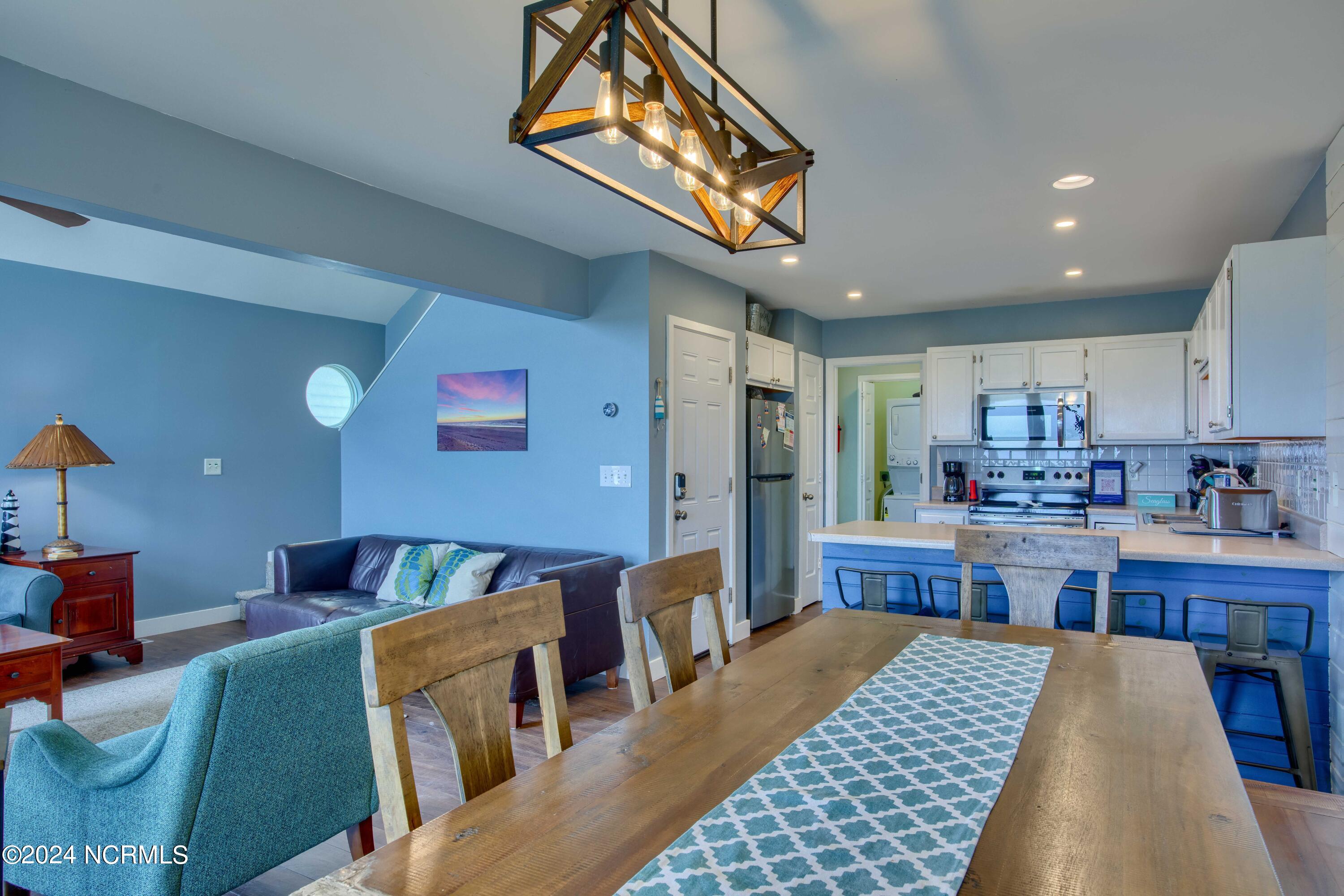 3994 Island Drive