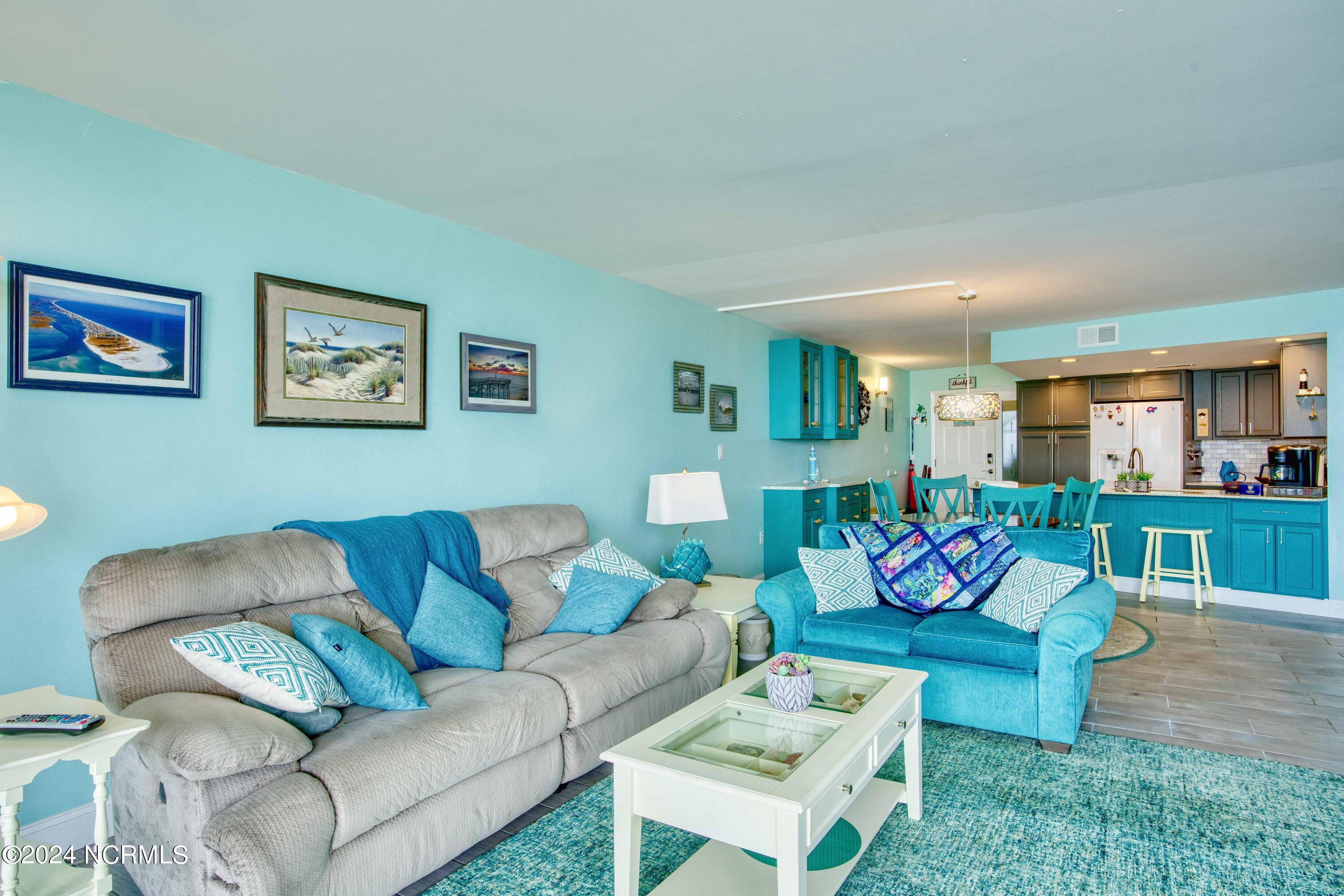 2000 New River Inlet Road, Unit 1108