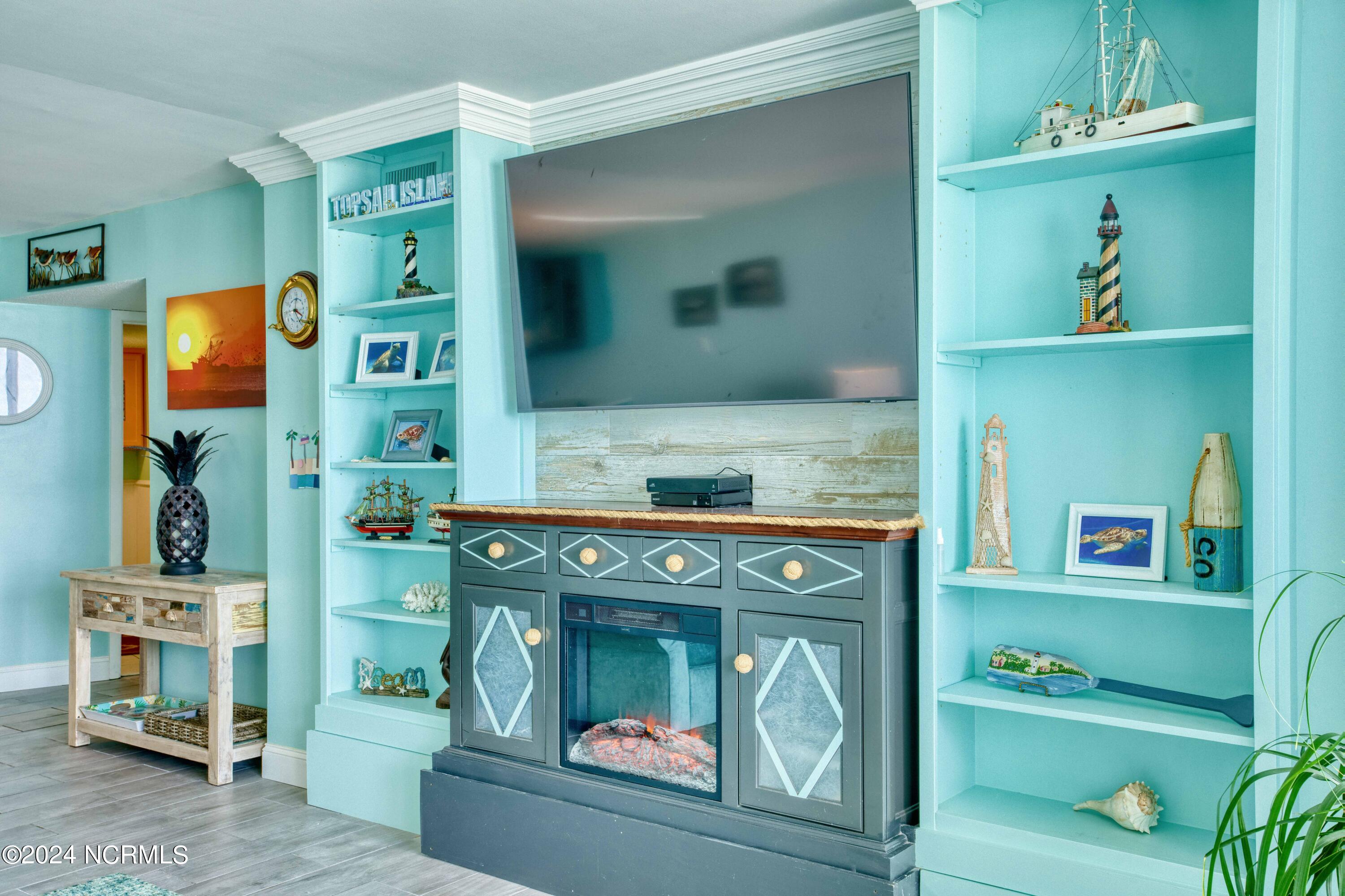 2000 New River Inlet Road, Unit 1108