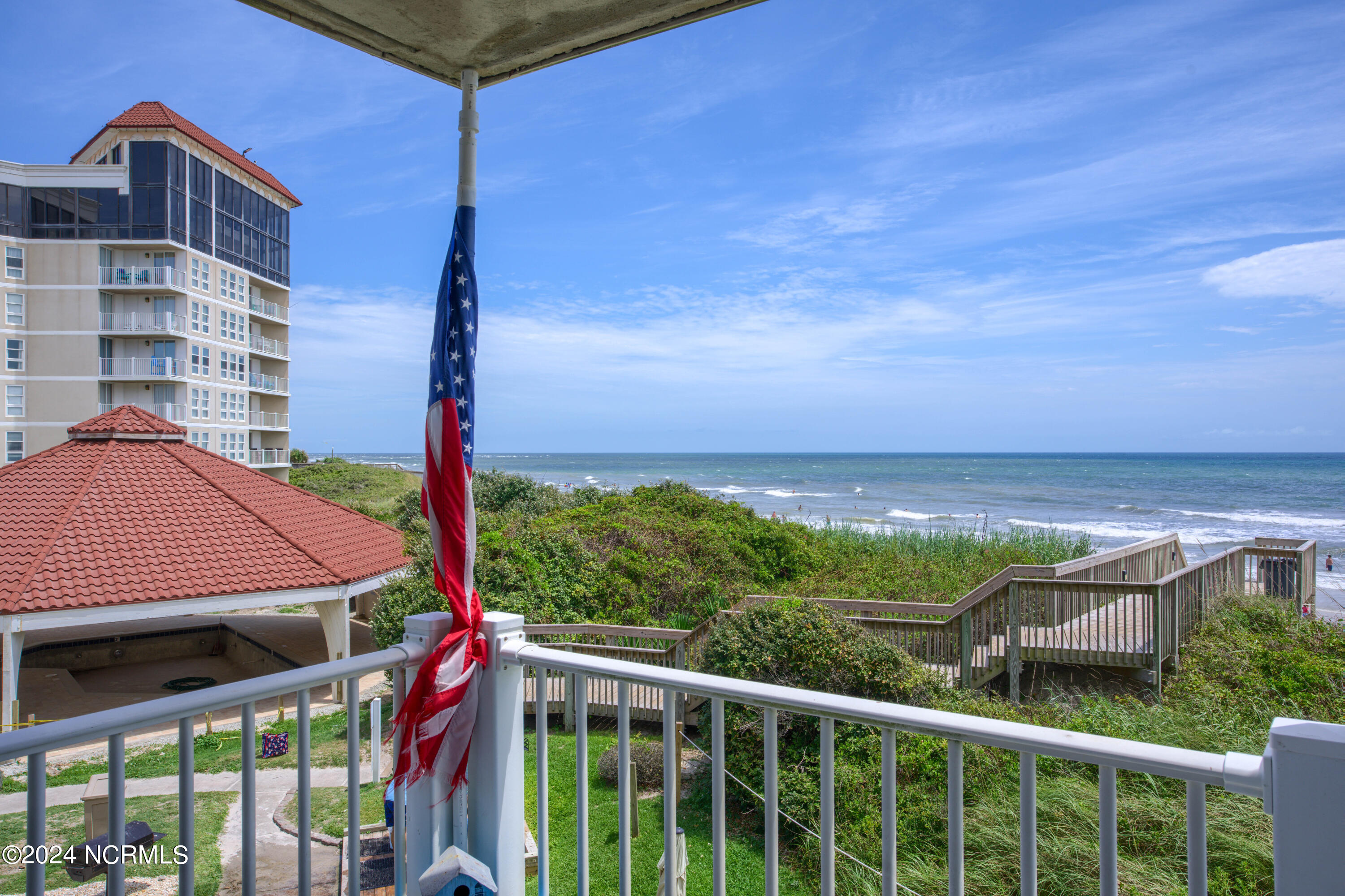 2000 New River Inlet Road, Unit 1108