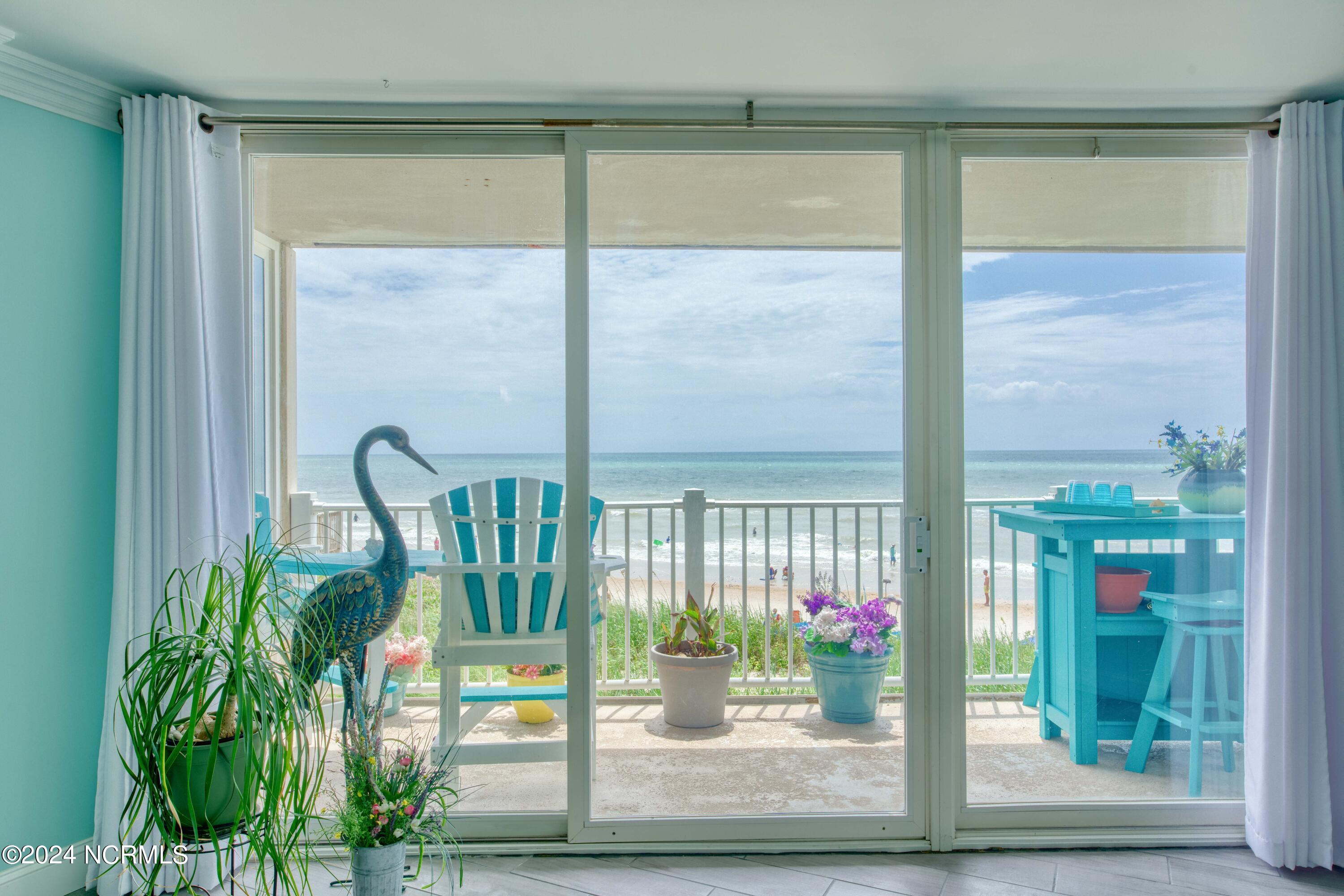 2000 New River Inlet Road, Unit 1108