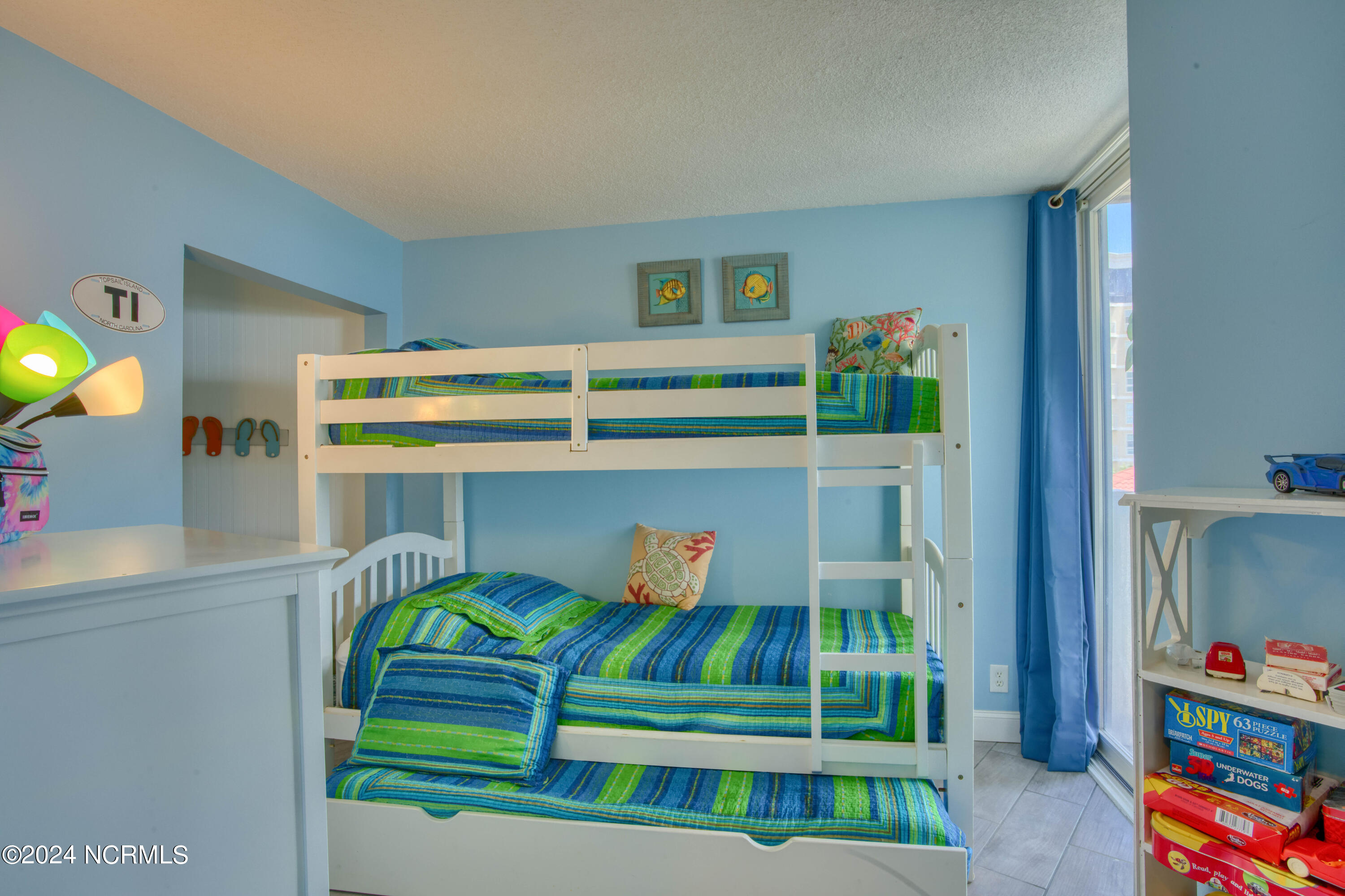 2000 New River Inlet Road, Unit 1108