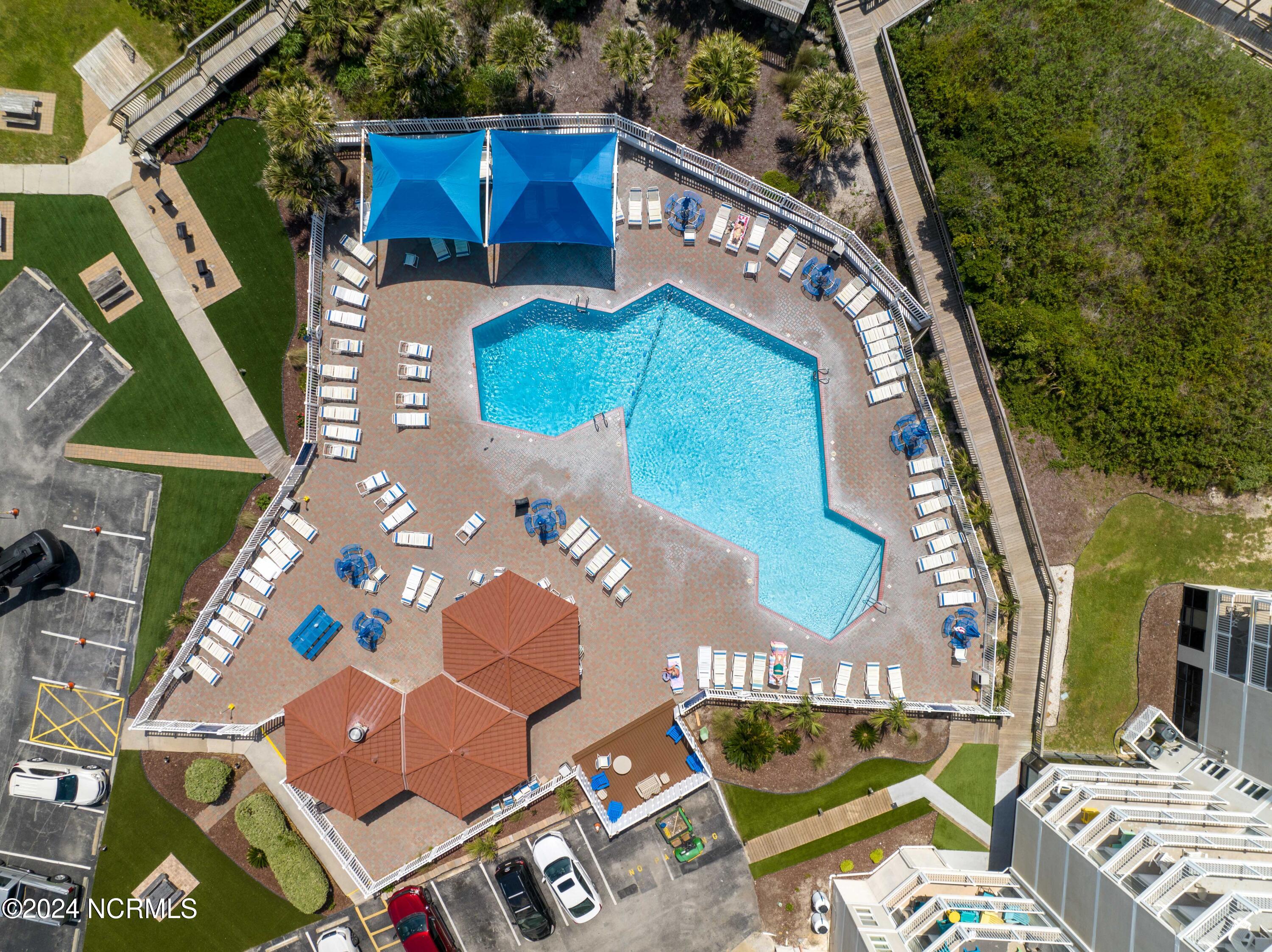 2000 New River Inlet Road, Unit 1108