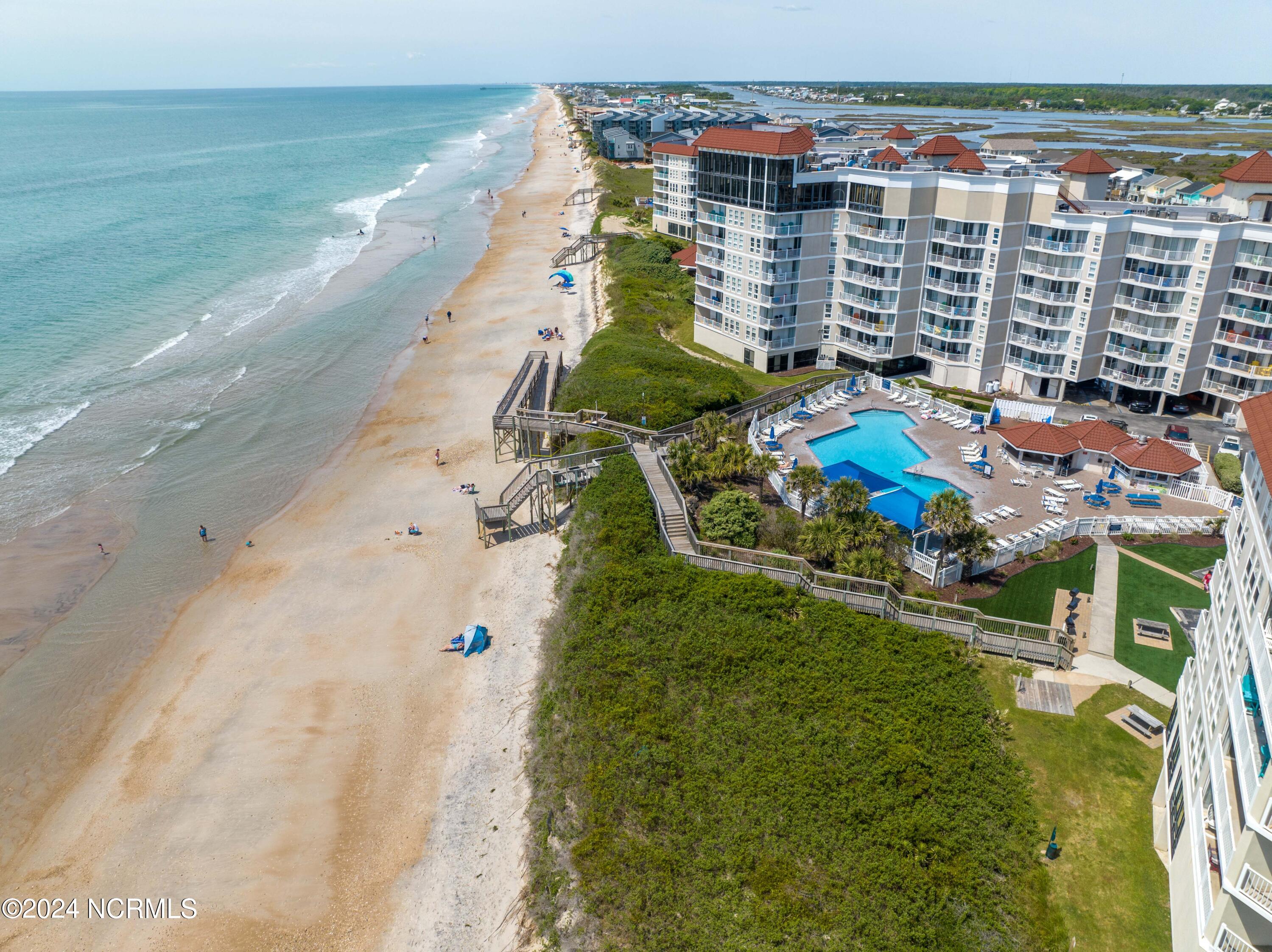 2000 New River Inlet Road, Unit 1108