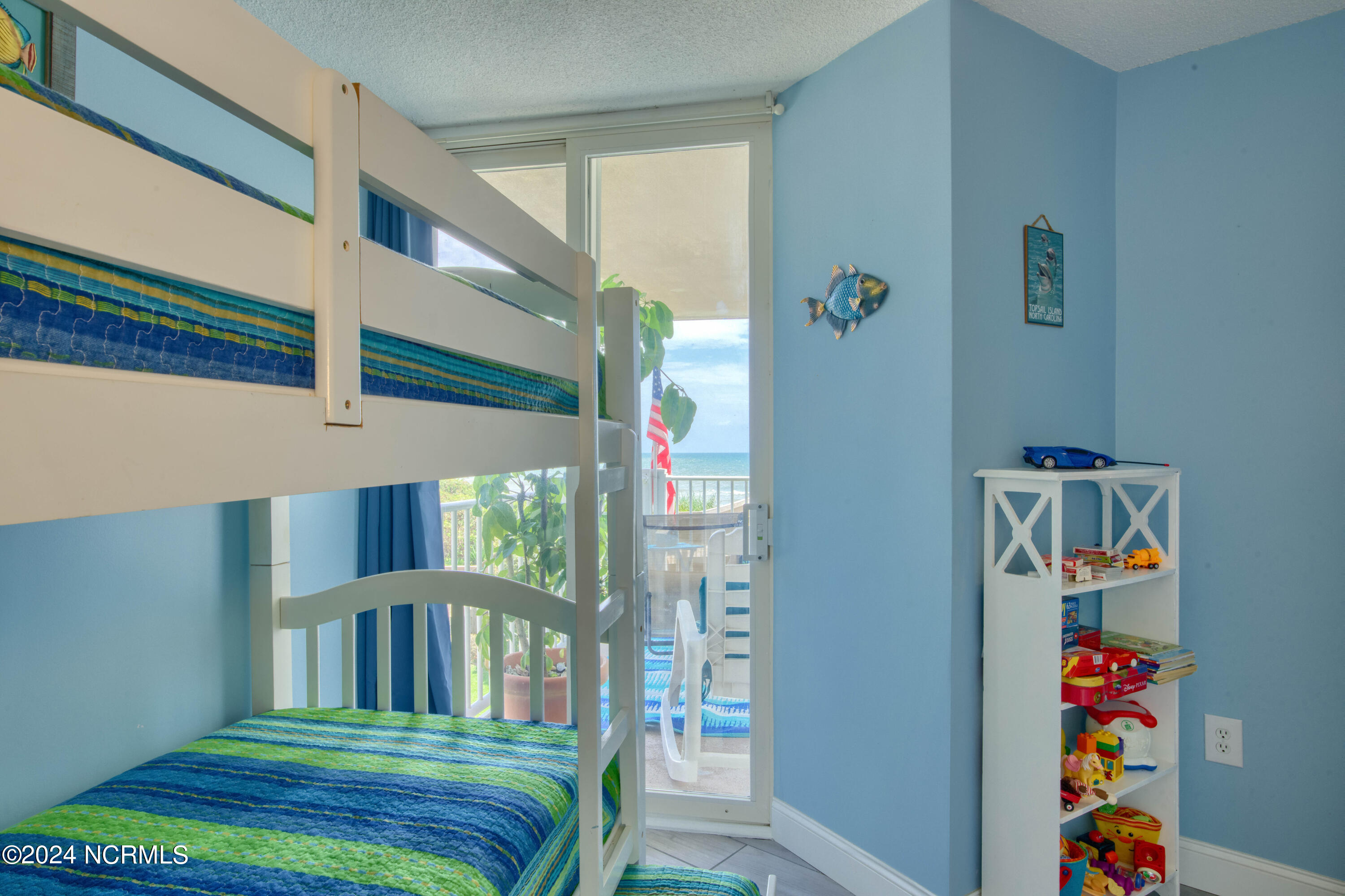 2000 New River Inlet Road, Unit 1108