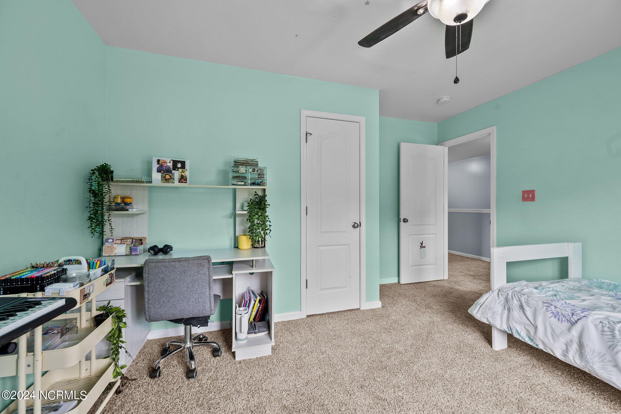 228 Channel Marker Loop