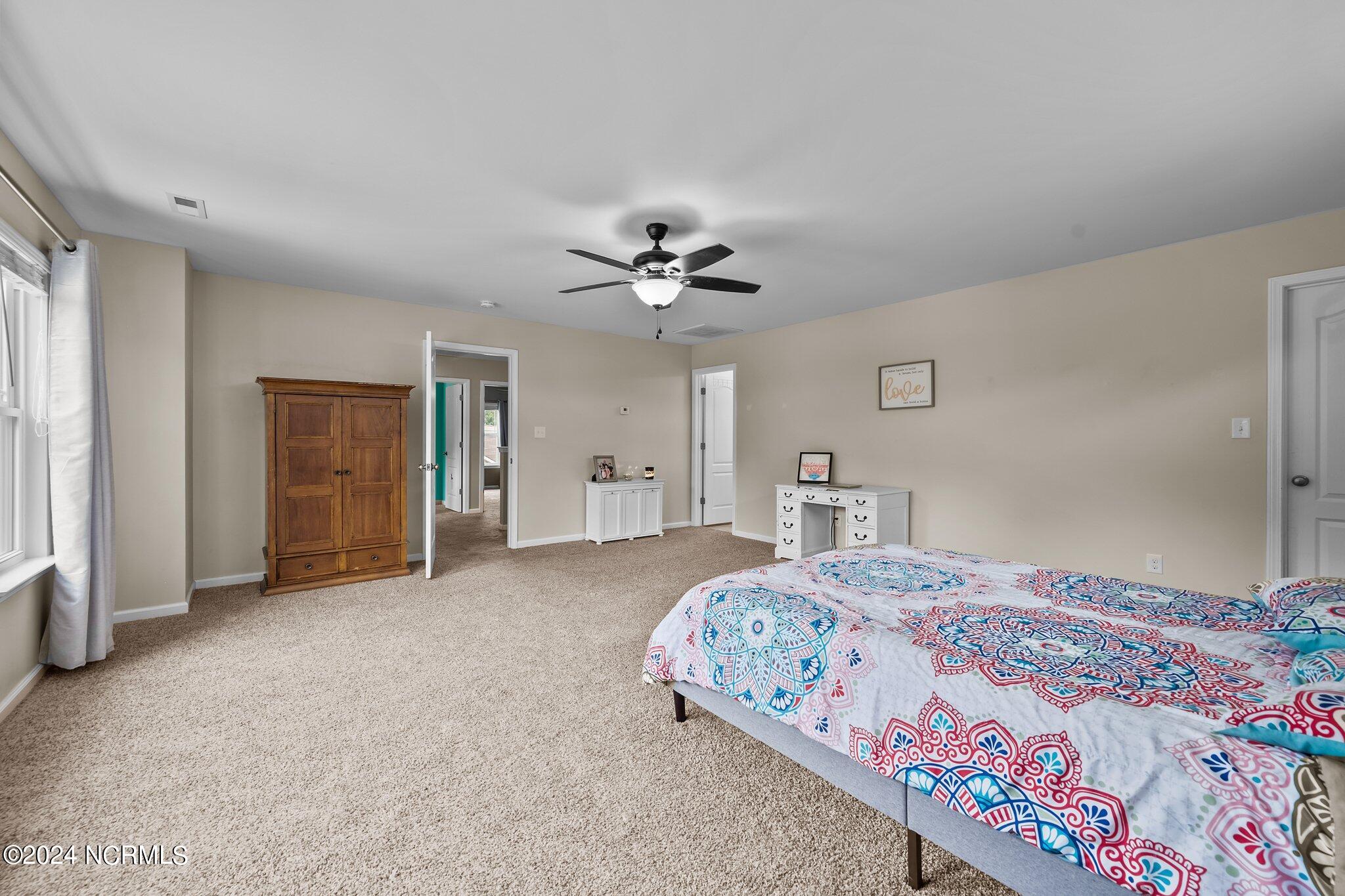 228 Channel Marker Loop