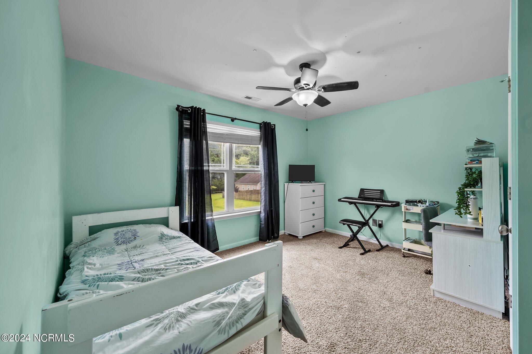 228 Channel Marker Loop