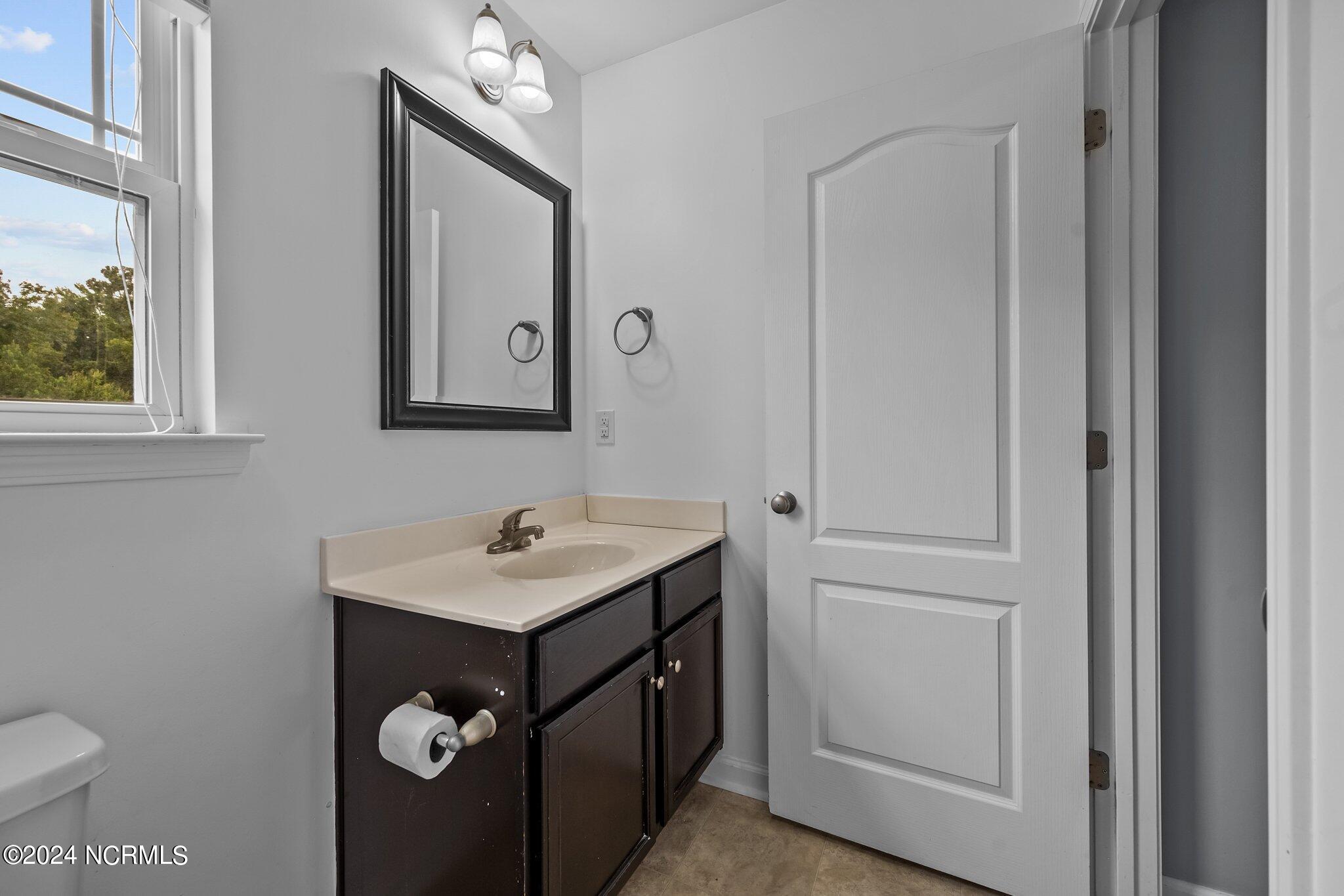 228 Channel Marker Loop