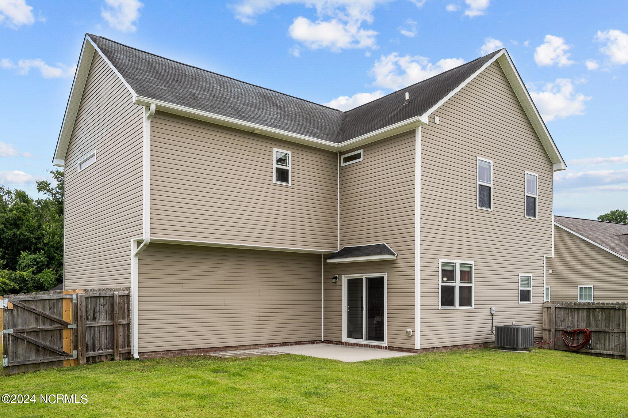 228 Channel Marker Loop