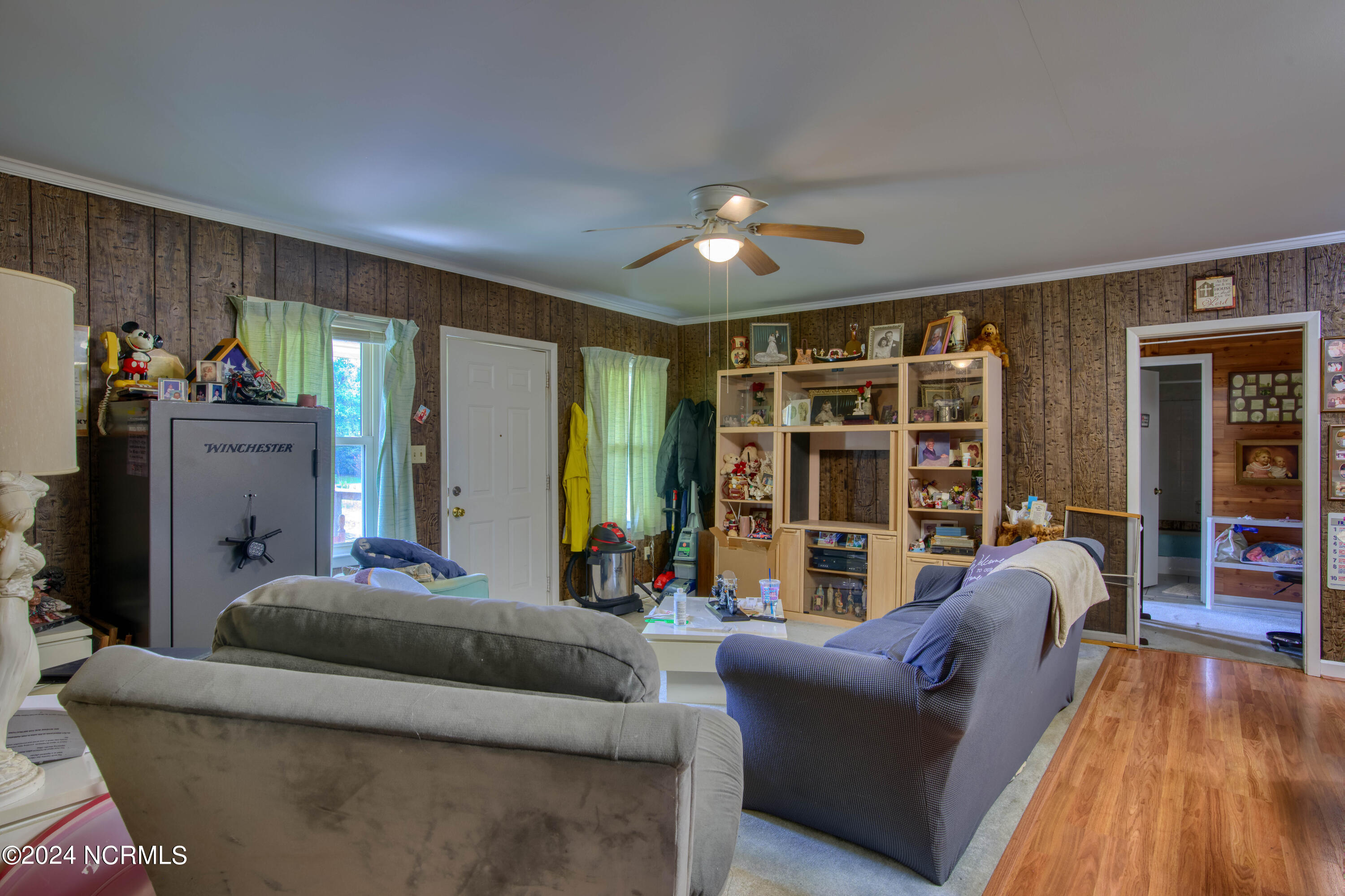 109 Inlet Court