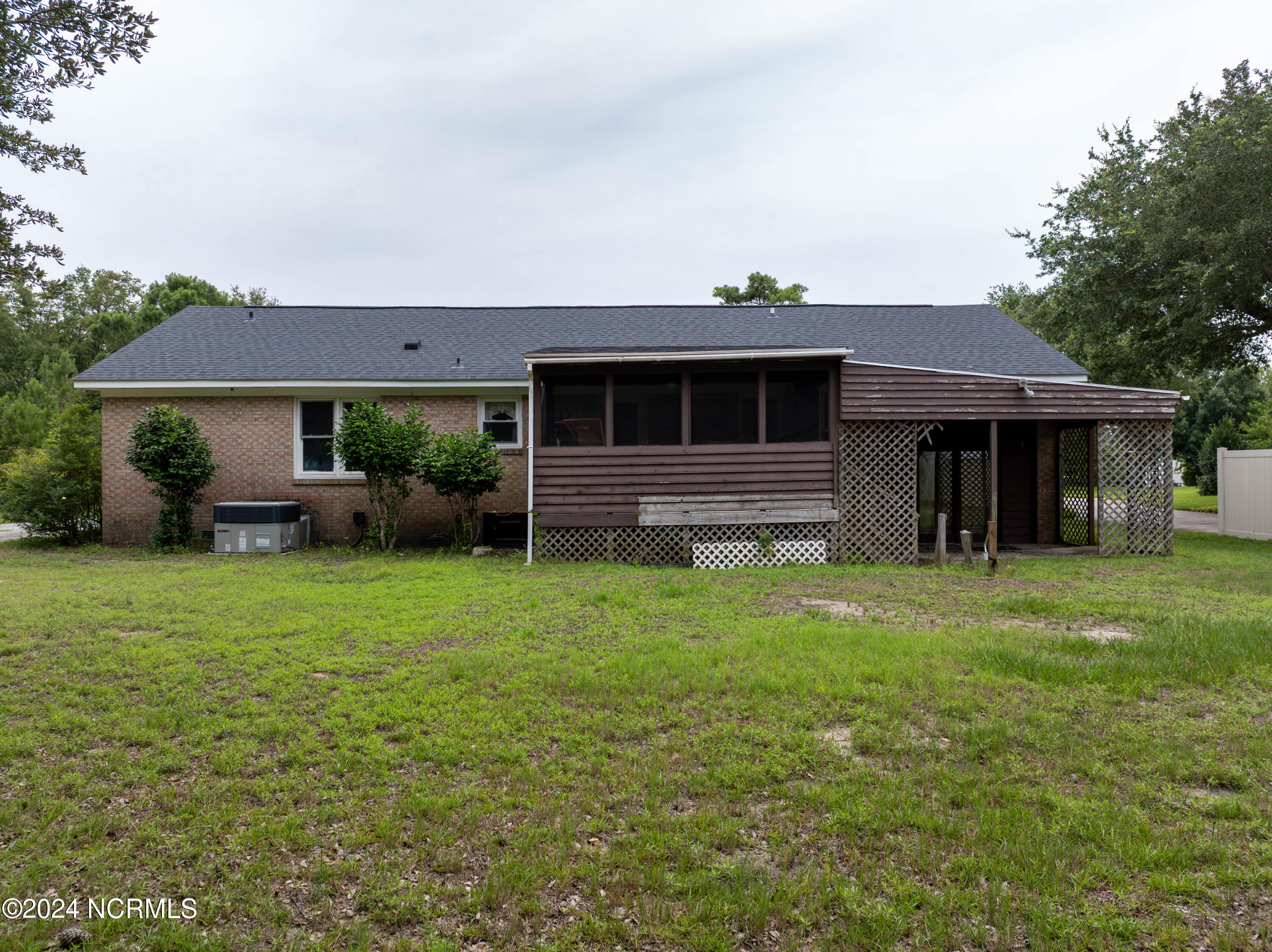109 Inlet Court