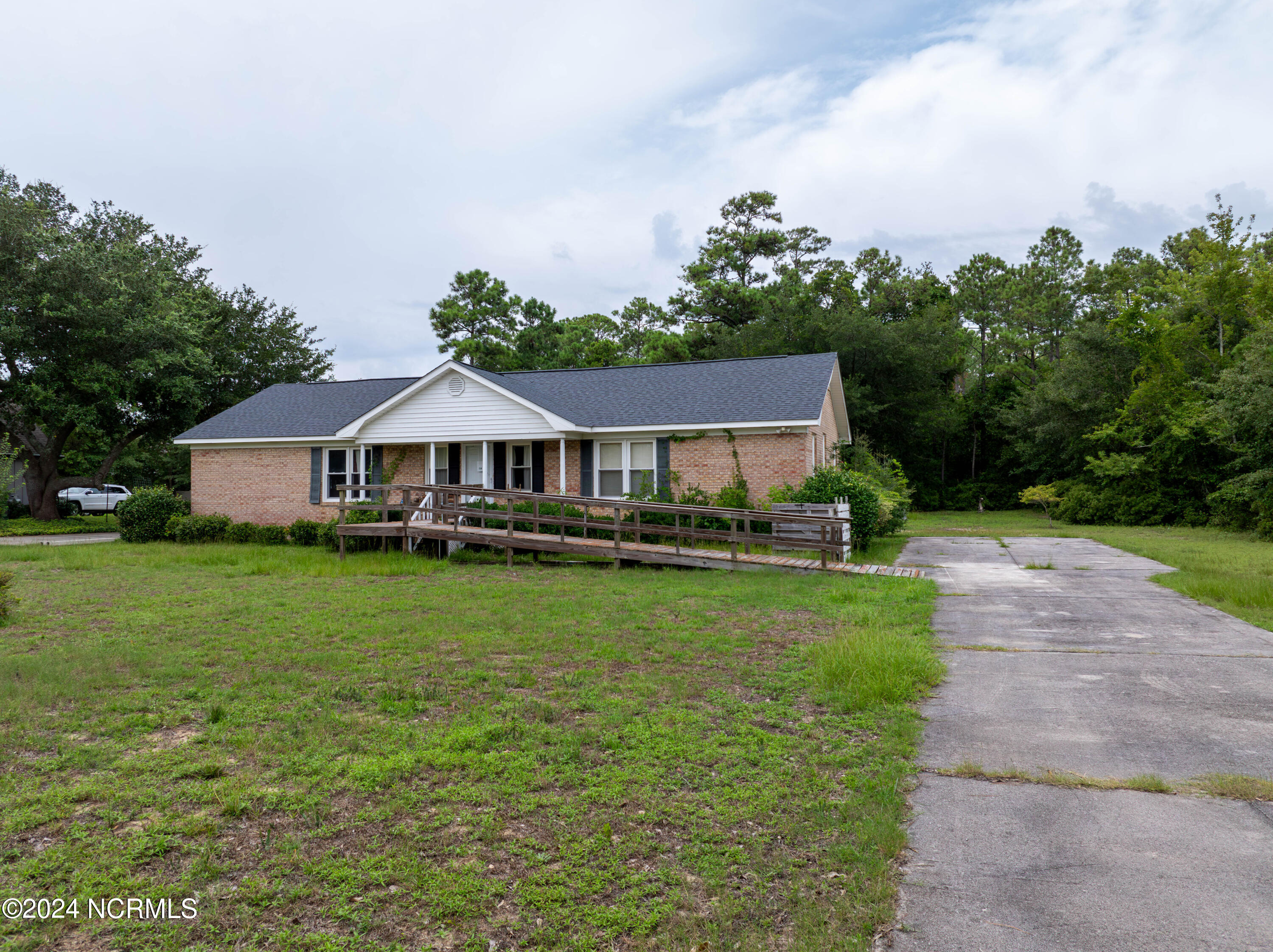 109 Inlet Court