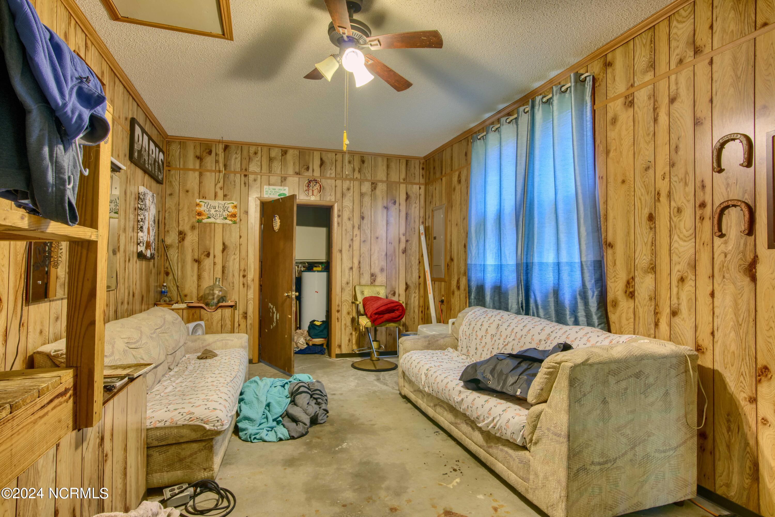 109 Inlet Court