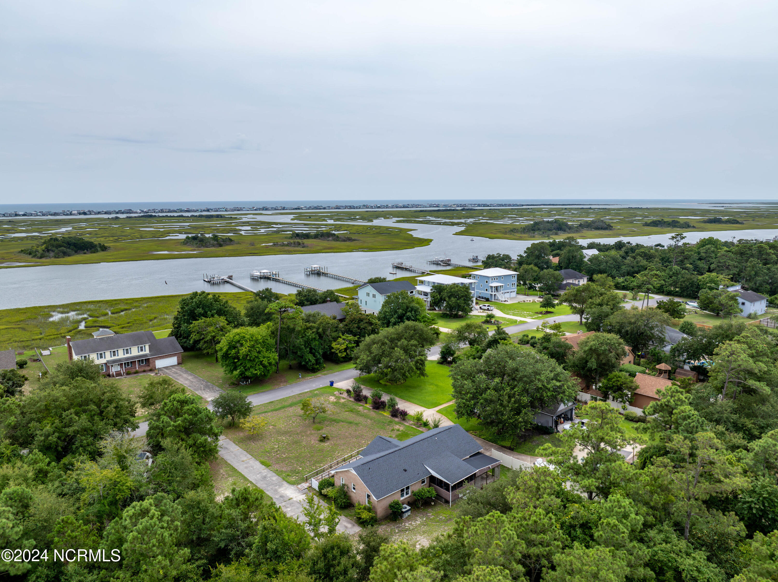 109 Inlet Court