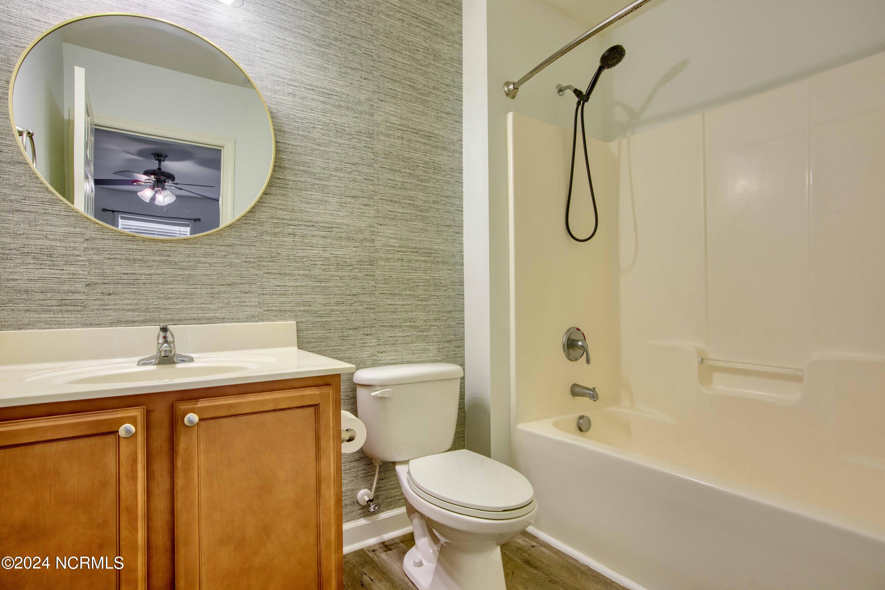 199 Pine Hollow Road