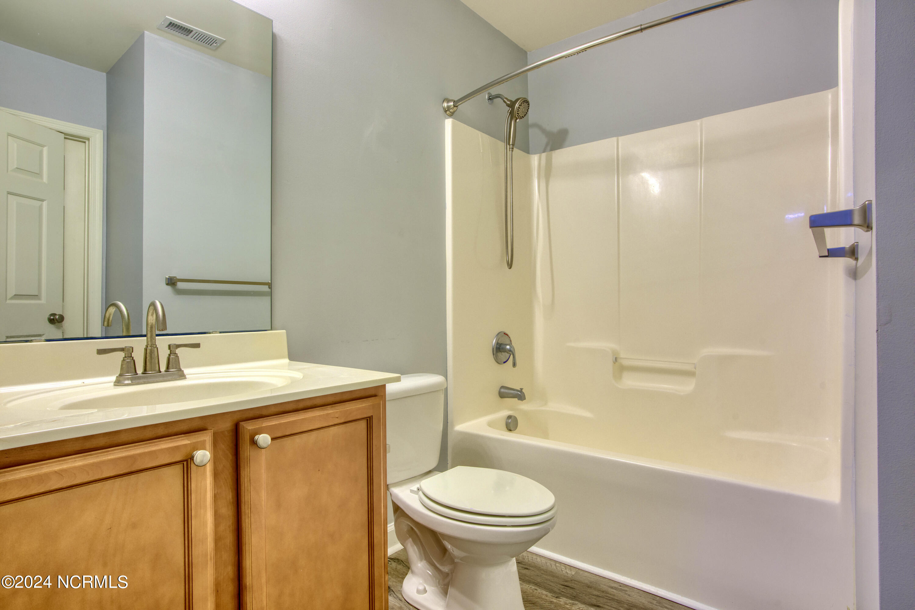 199 Pine Hollow Road