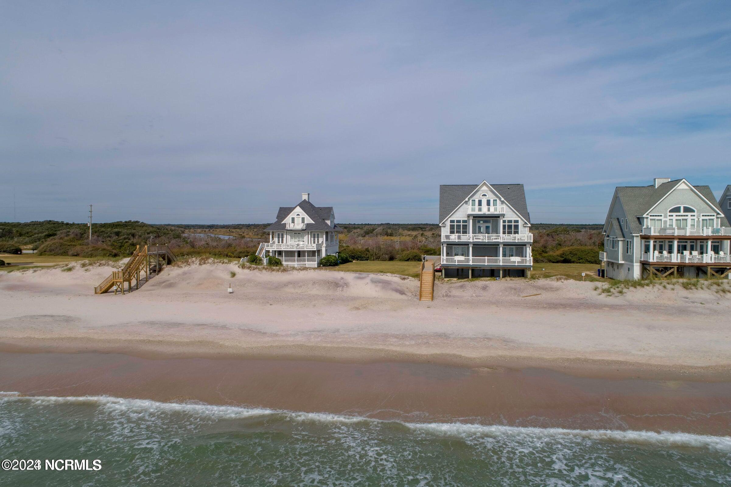 4234-4236 Island Drive