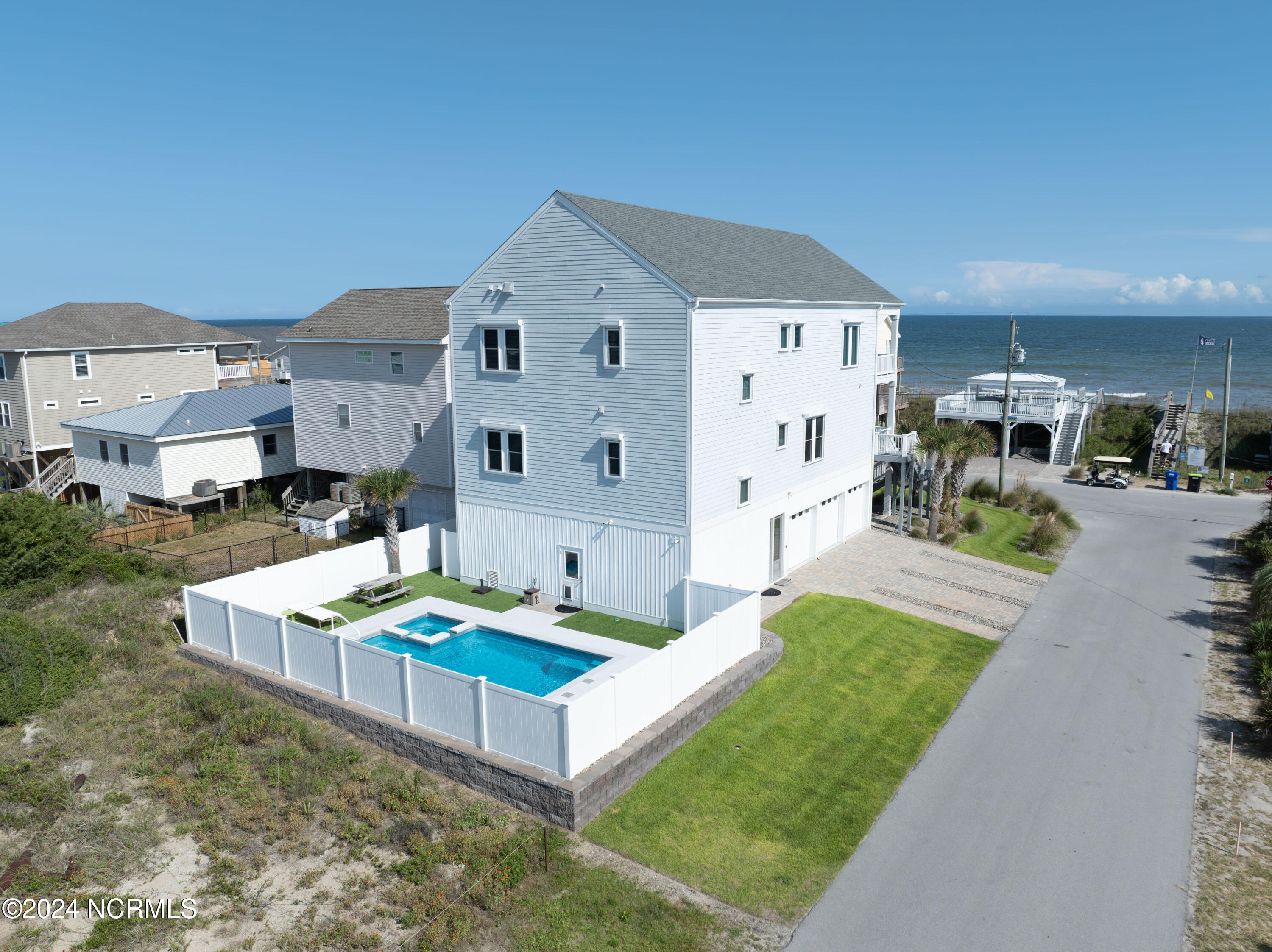 1201 N Shore Drive
