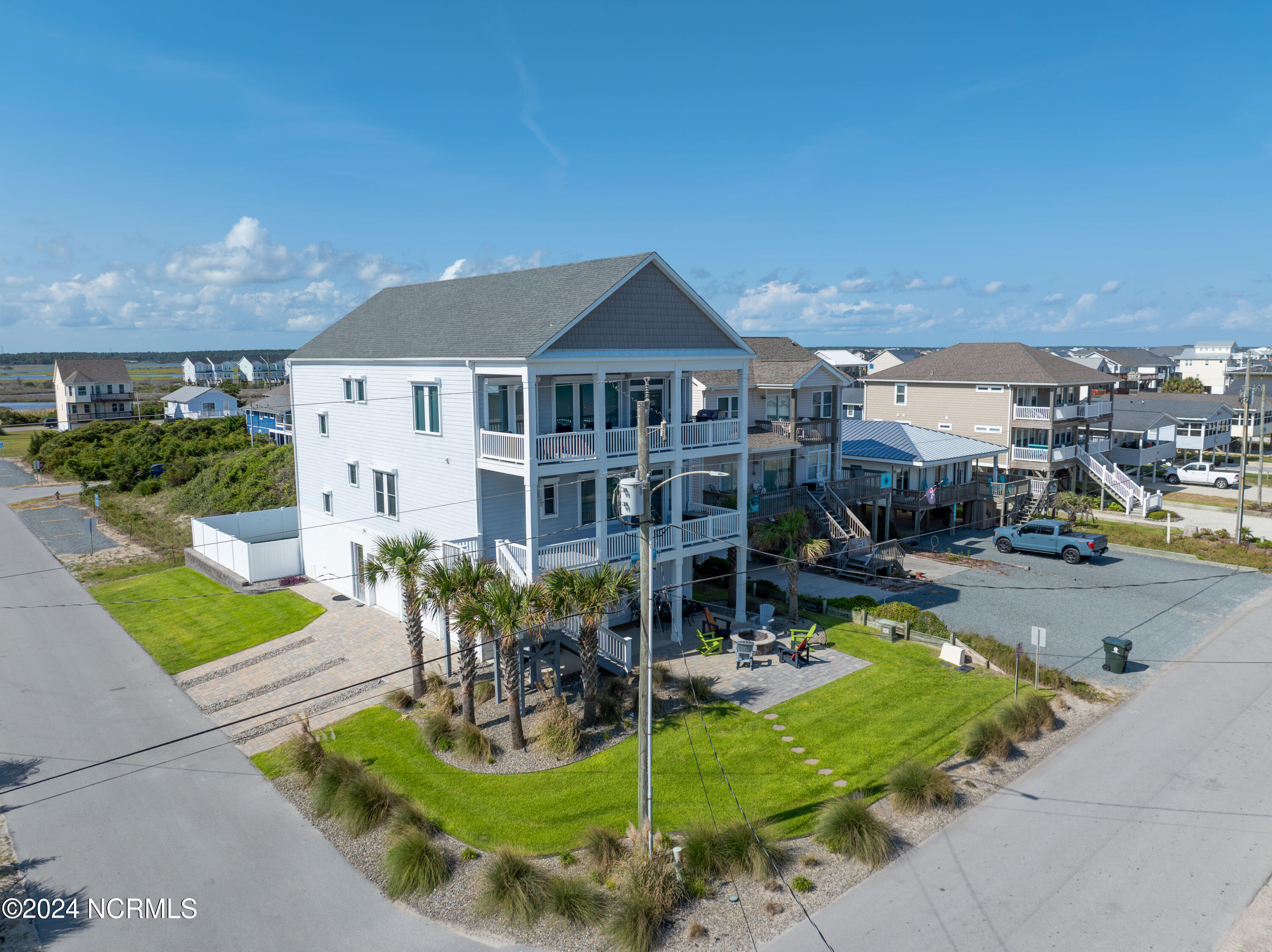 1201 N Shore Drive