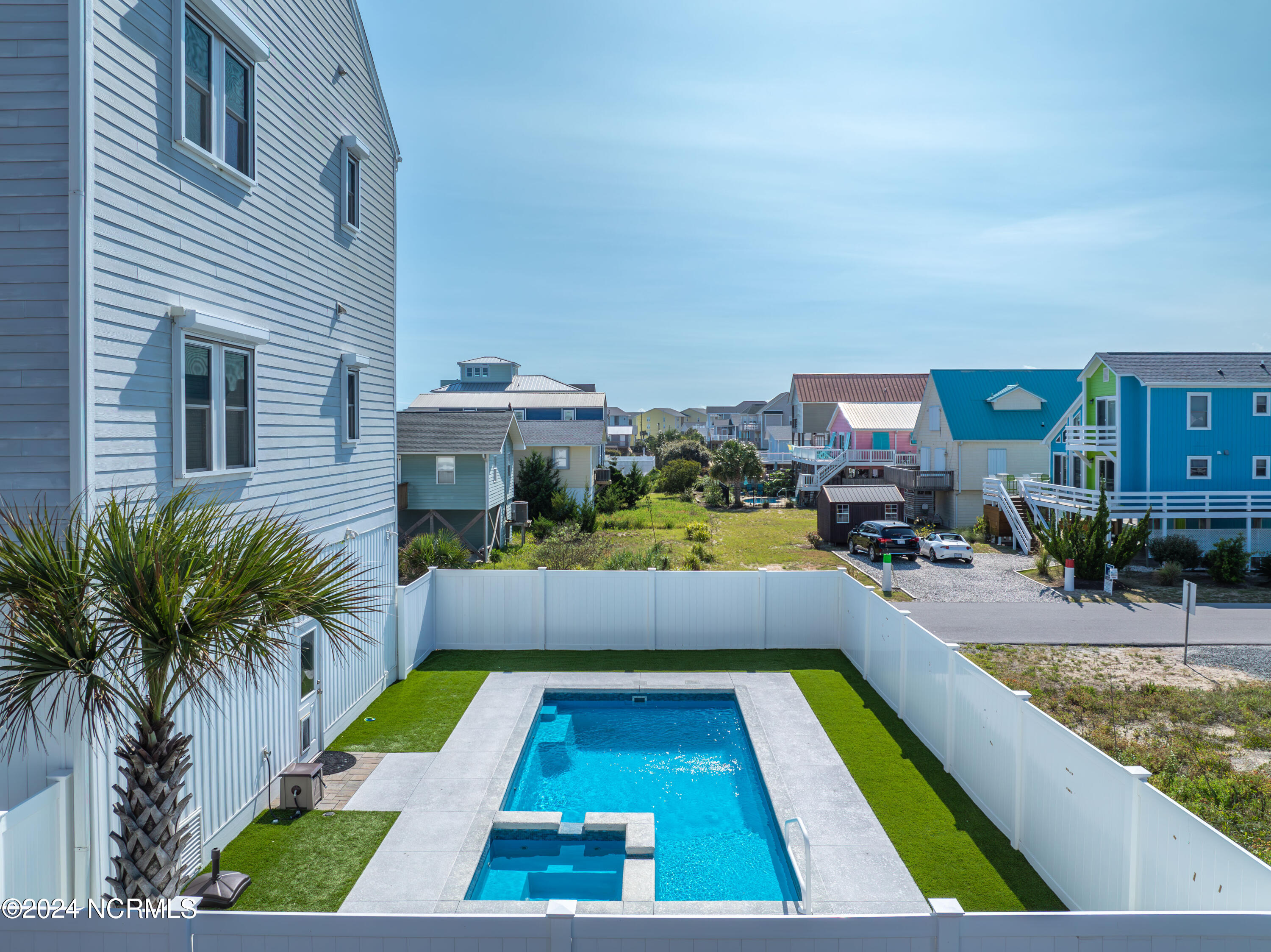 1201 N Shore Drive