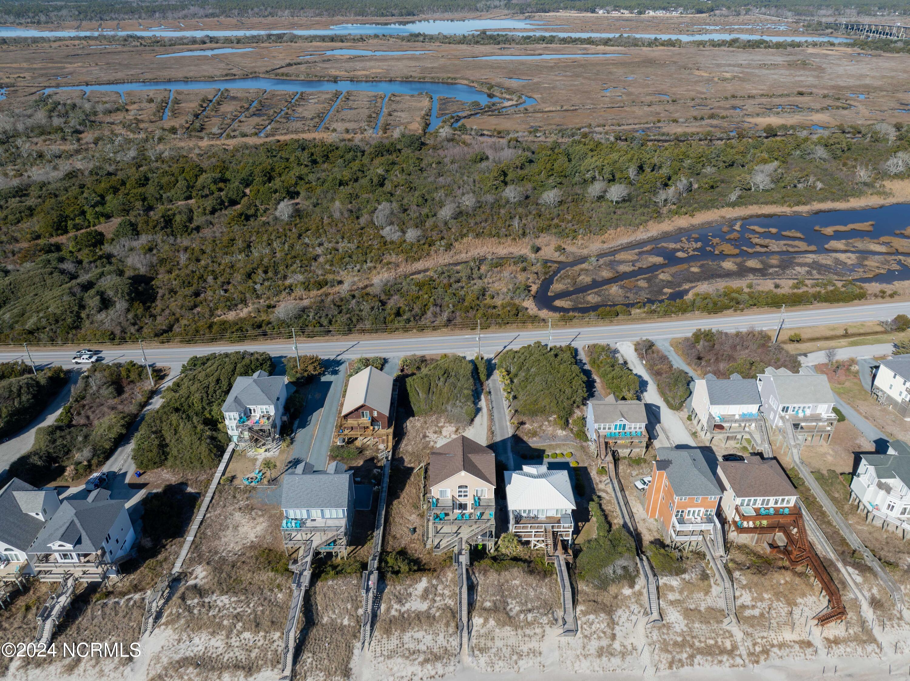 4462 Island Drive