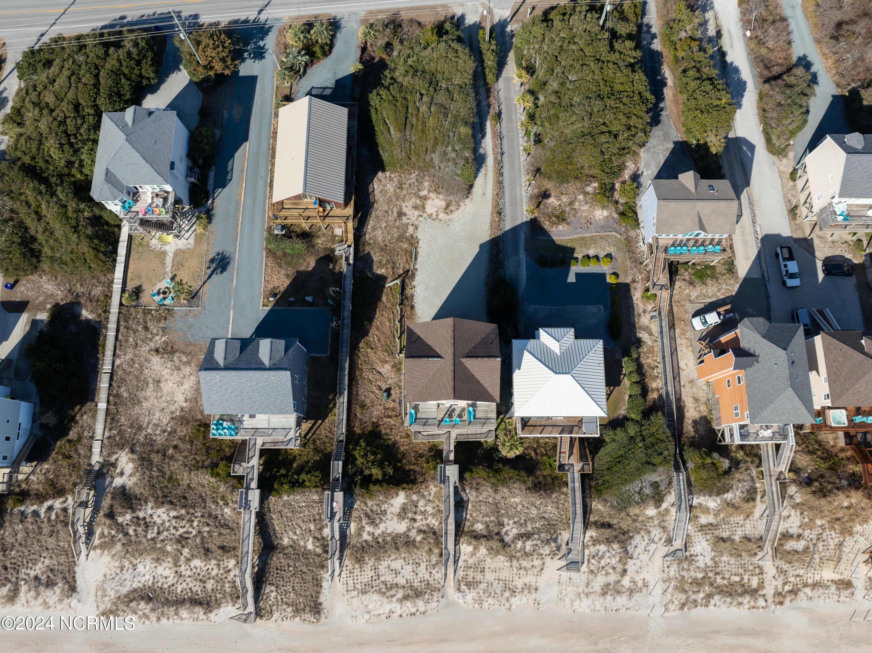 4462 Island Drive