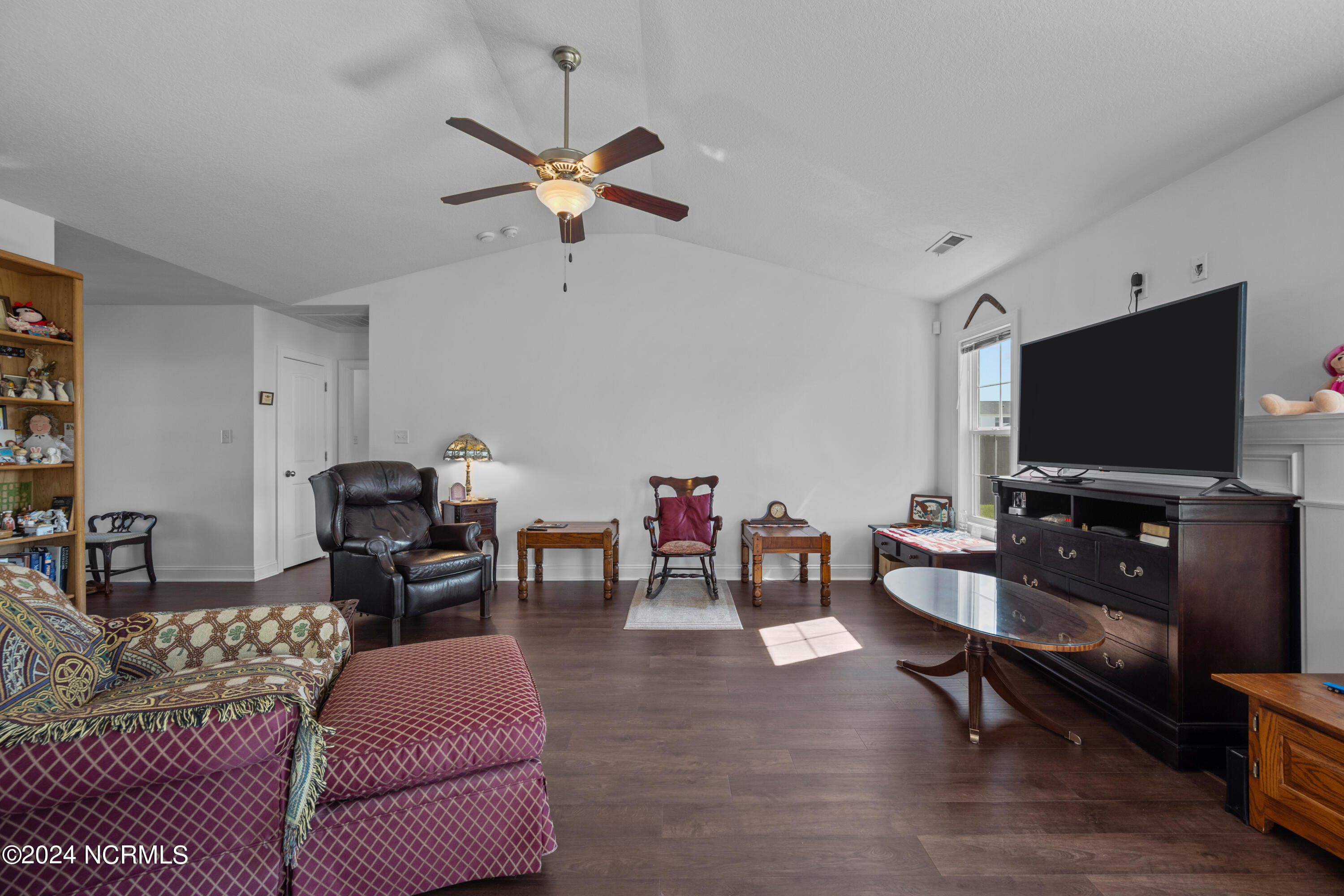 436 Worsley Way