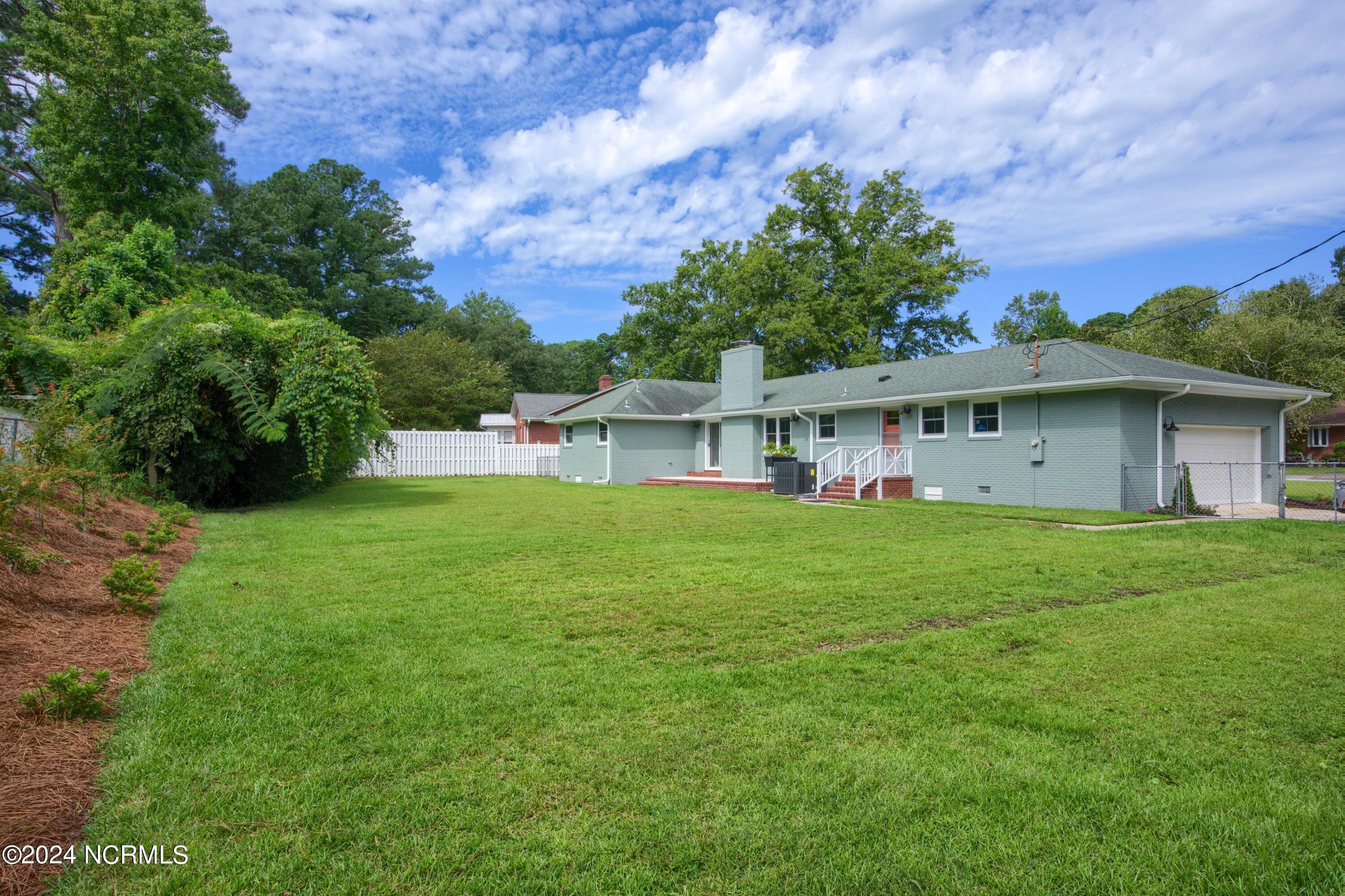 201 Brentwood Avenue