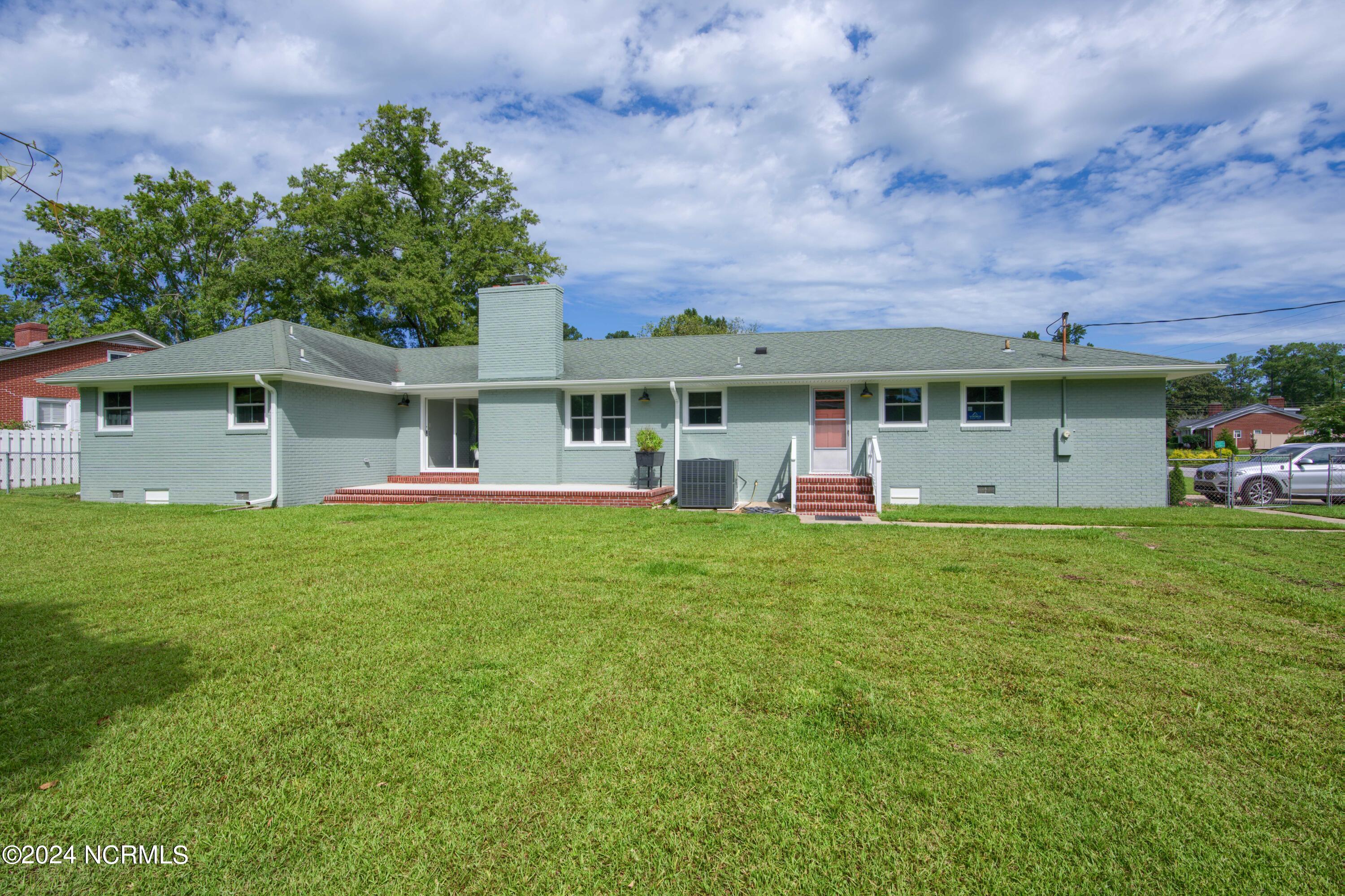 201 Brentwood Avenue
