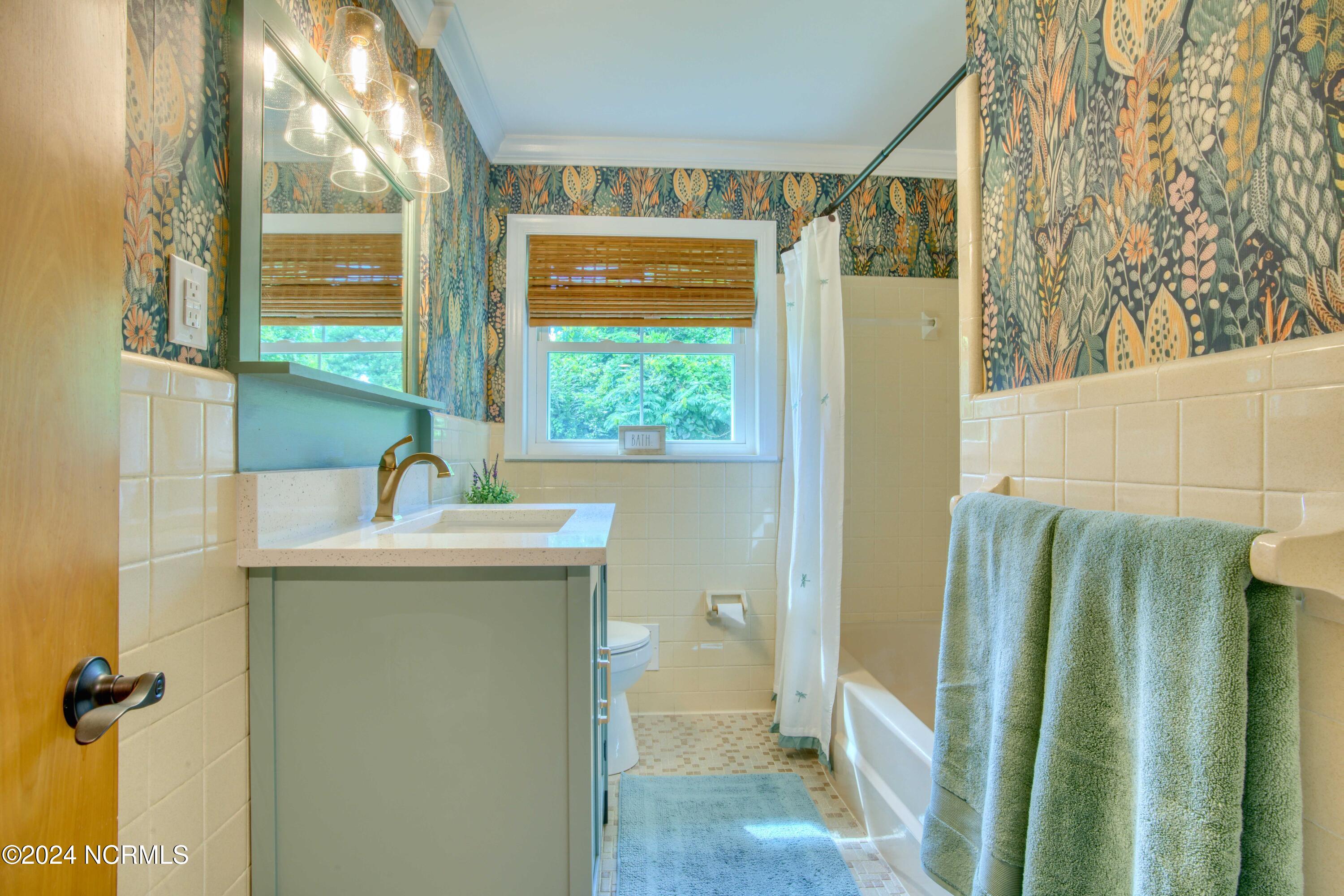 201 Brentwood Avenue