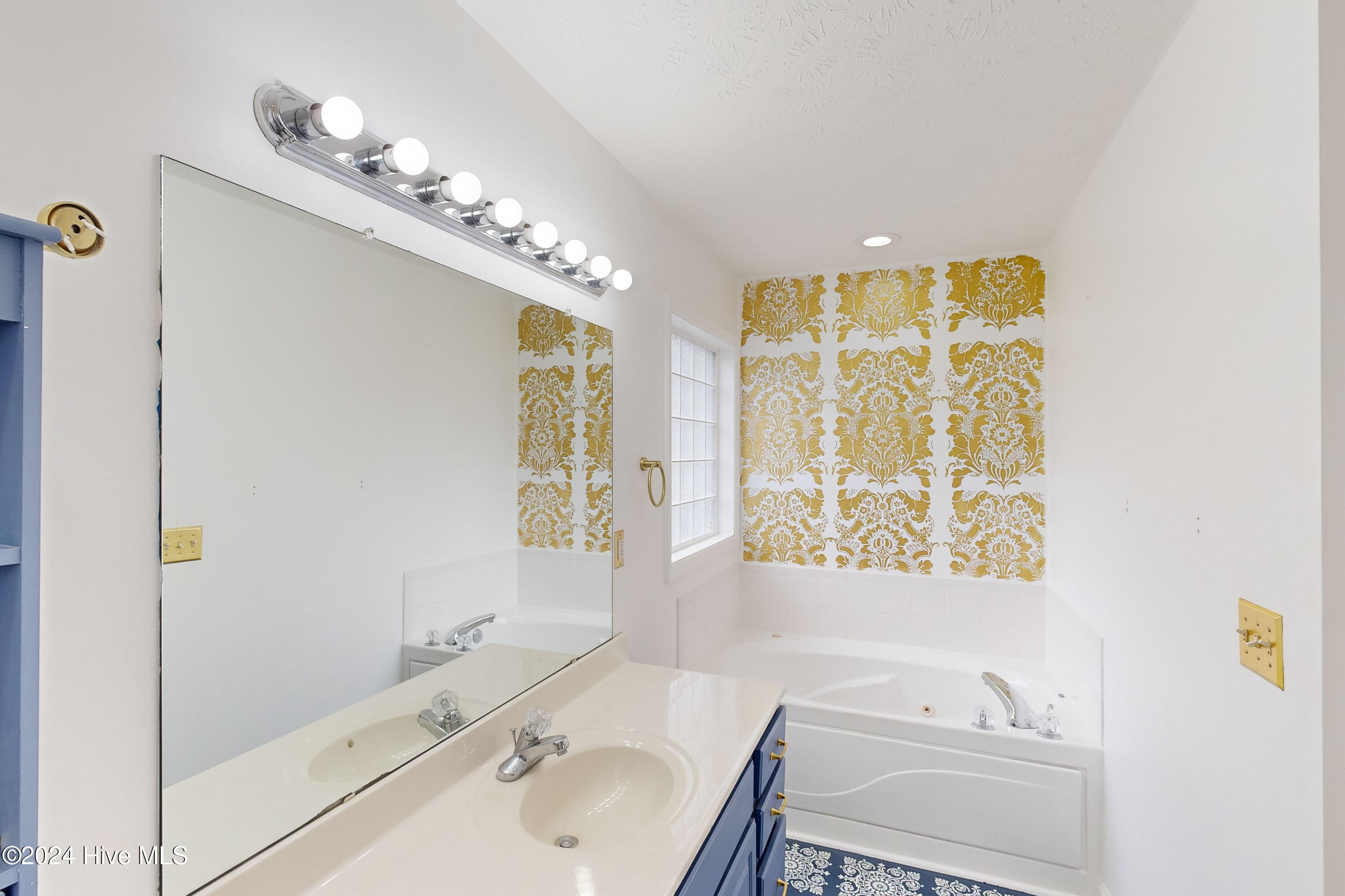 226 Rutherford Way