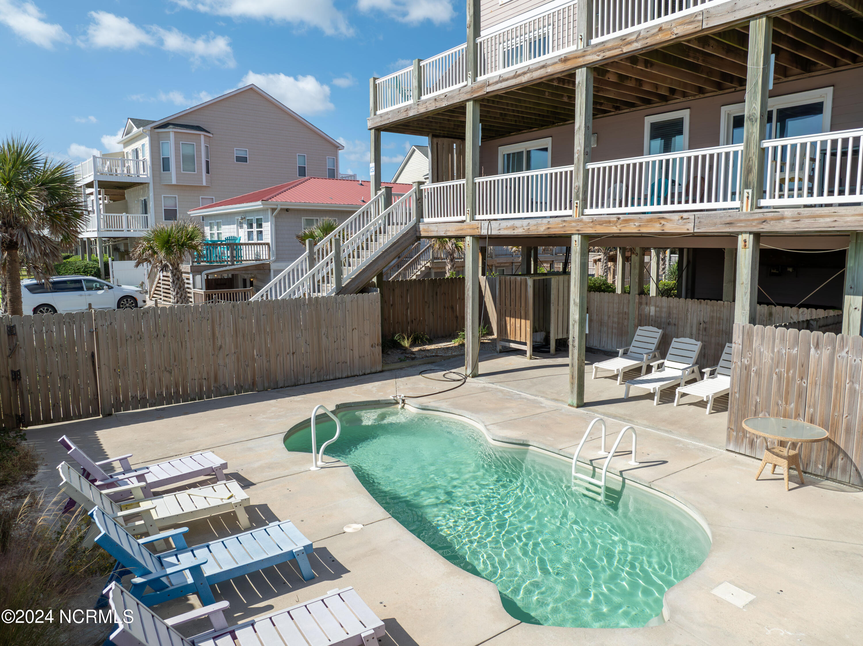 100 Scotch Bonnet Drive