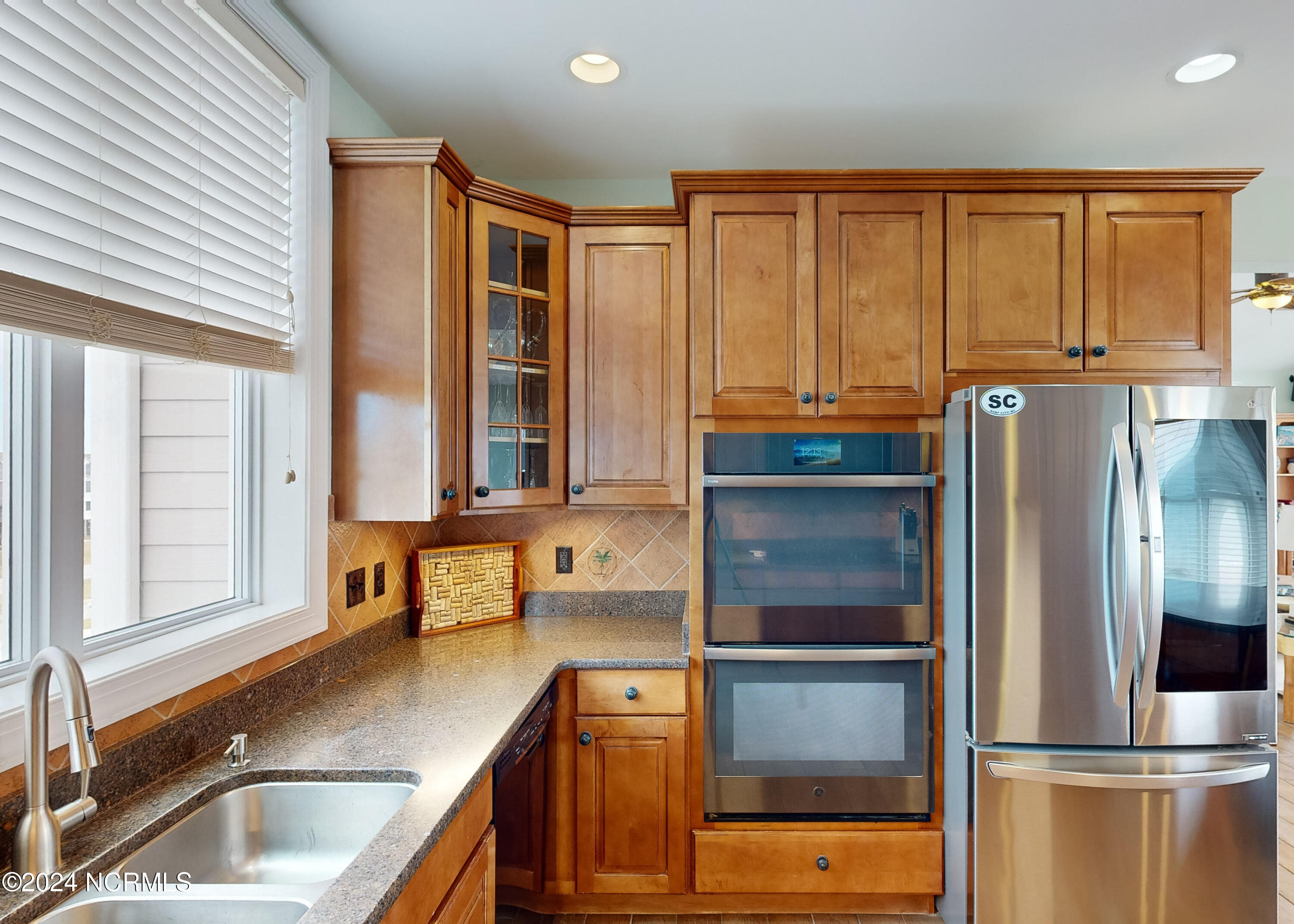 100 Scotch Bonnet Drive