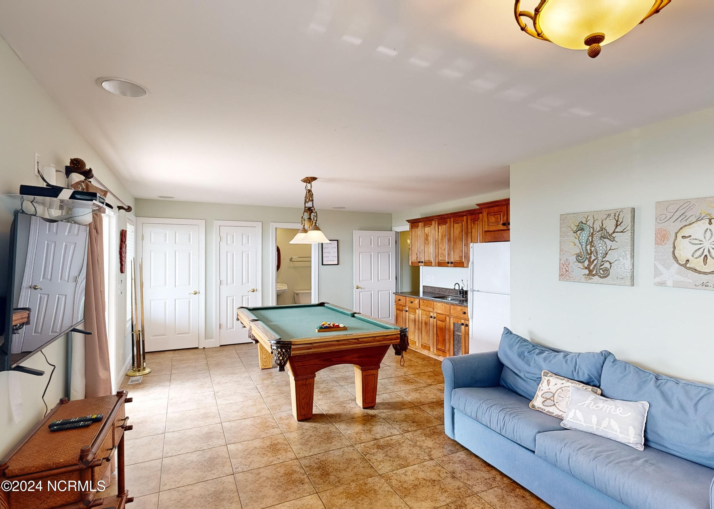 100 Scotch Bonnet Drive