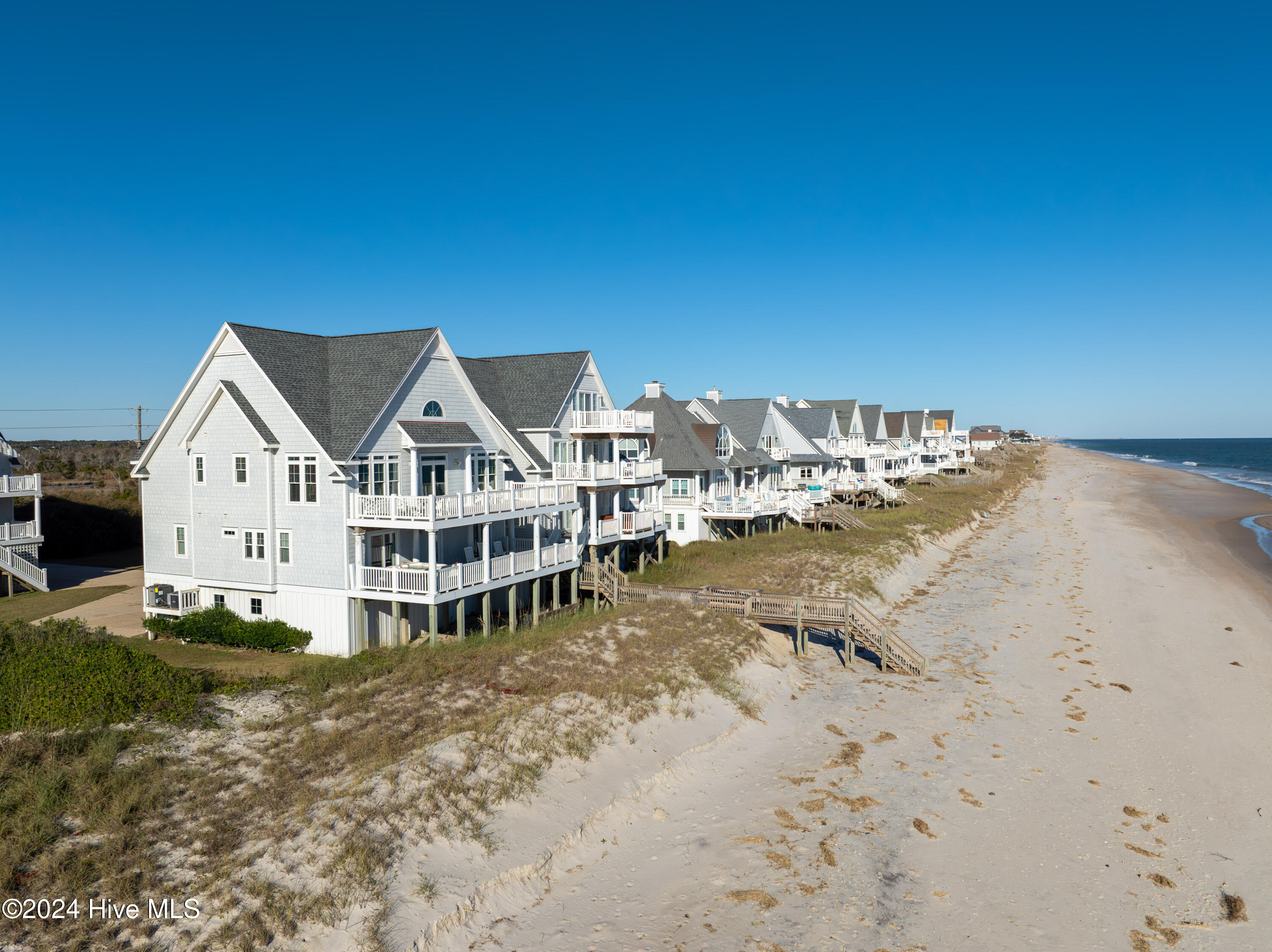 4316 Island Drive