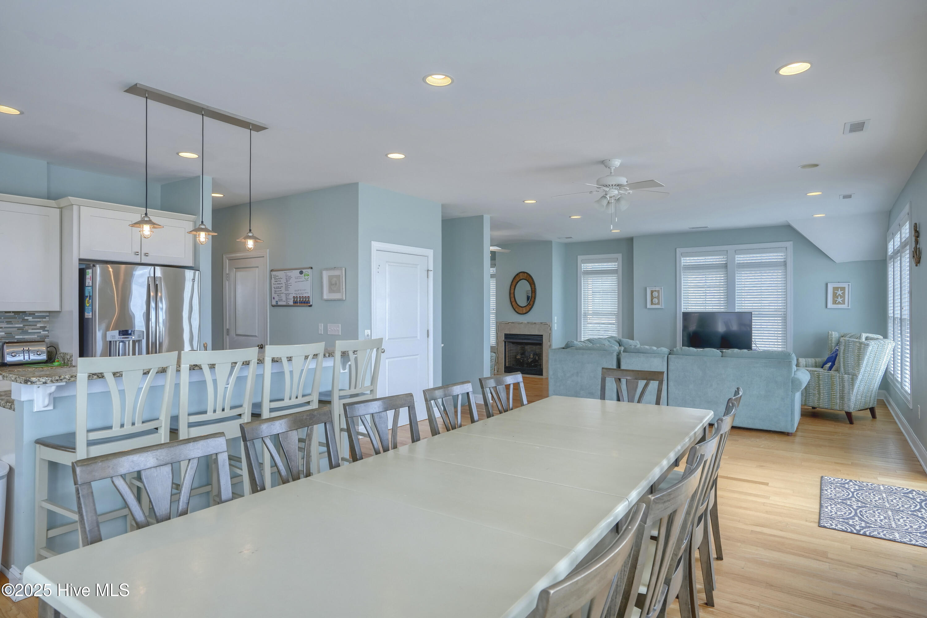 4316 Island Drive