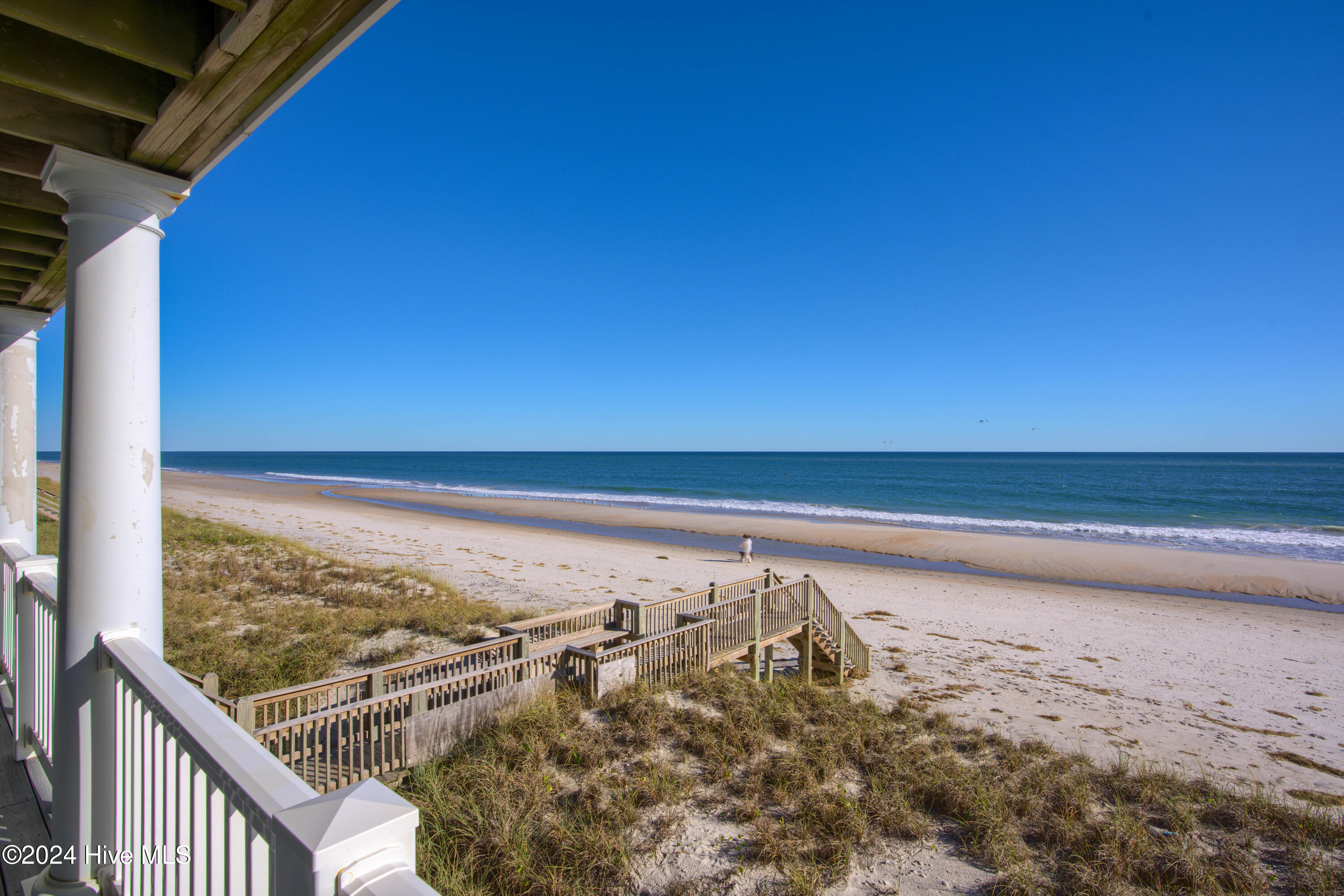 4316 Island Drive