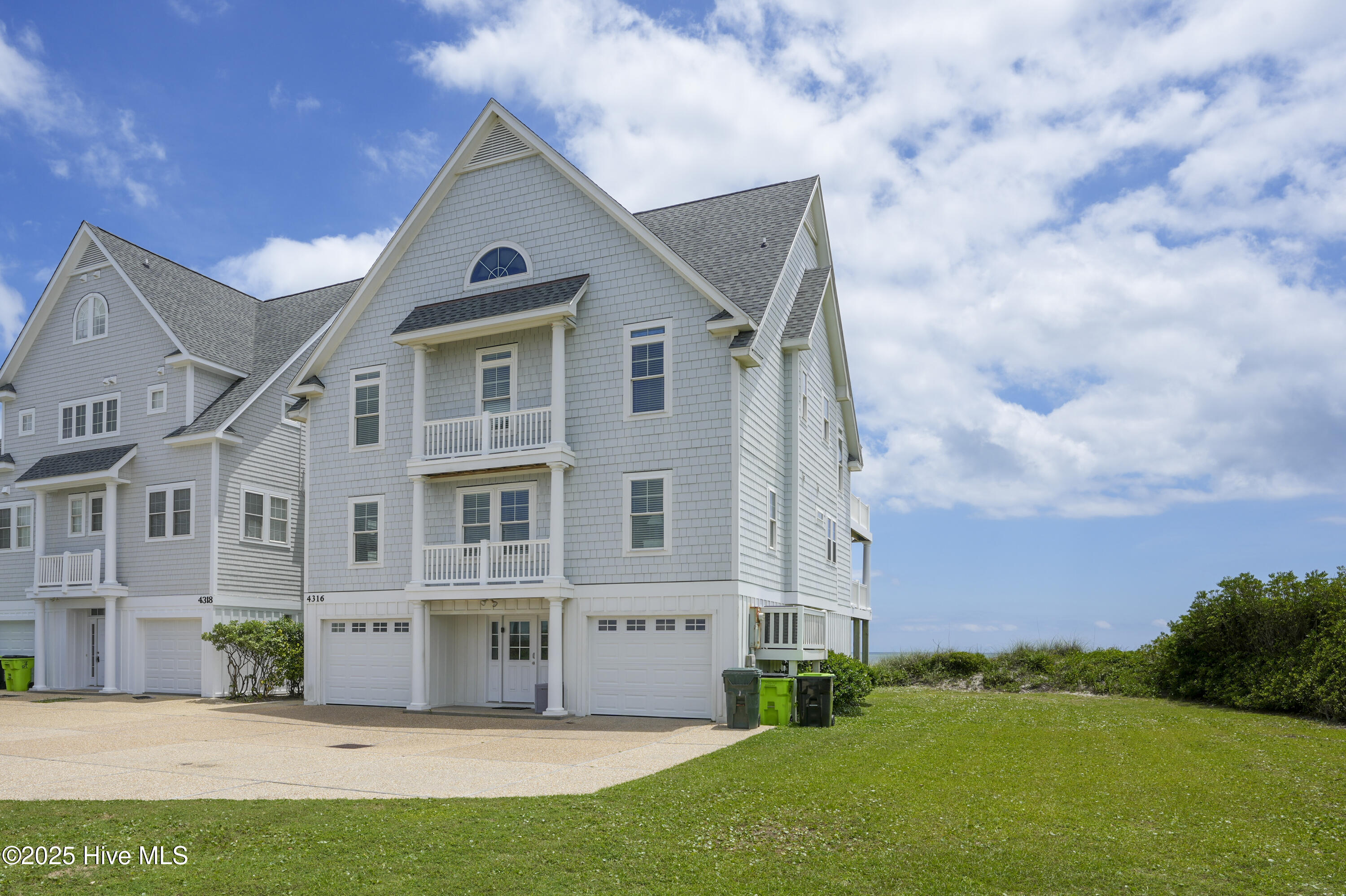 4316 Island Drive