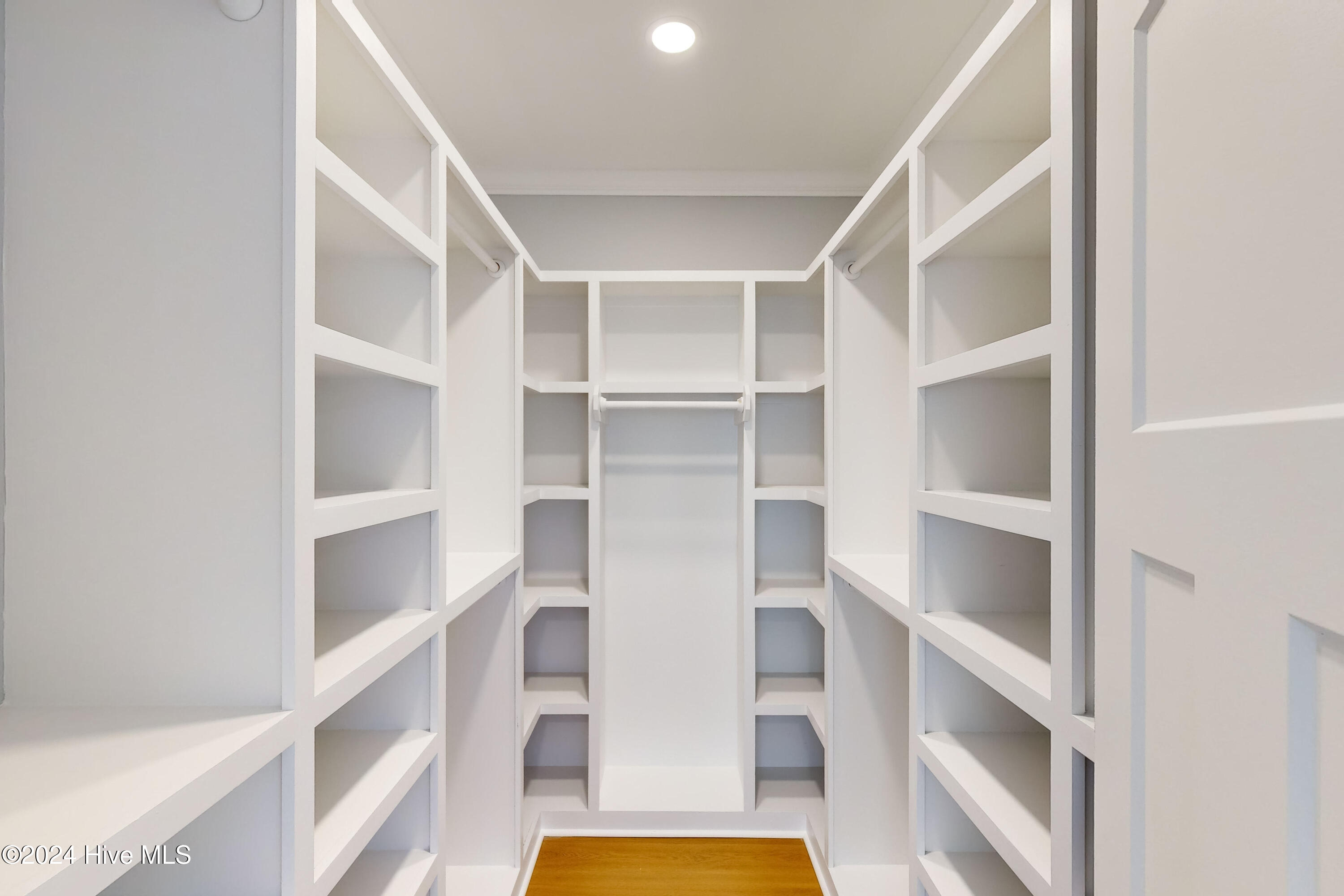 415 Summerhouse Drive