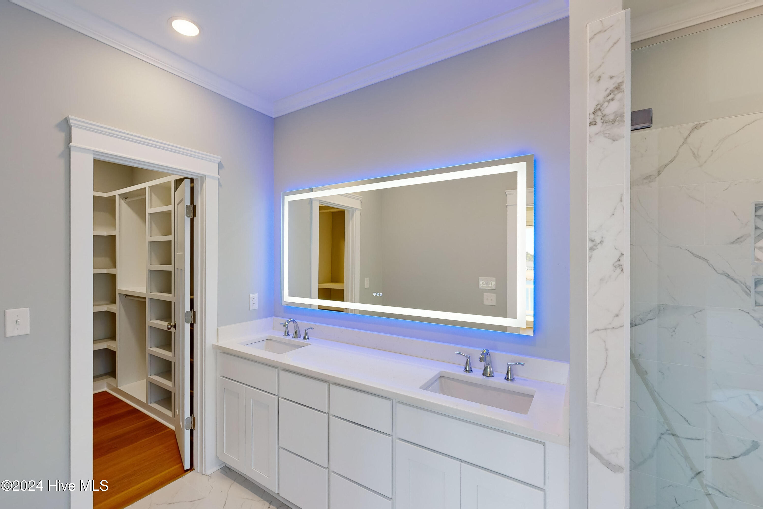 415 Summerhouse Drive