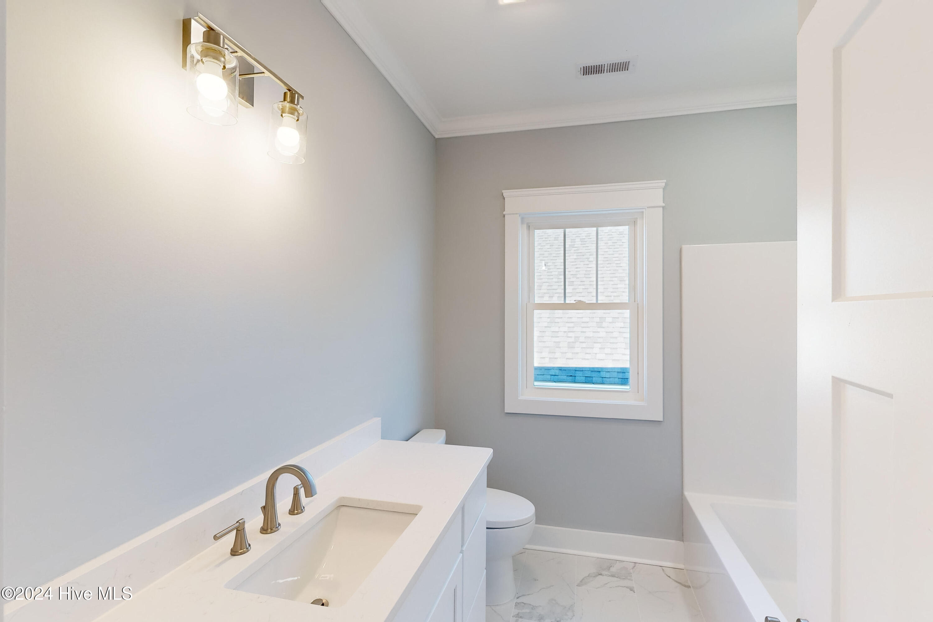 415 Summerhouse Drive