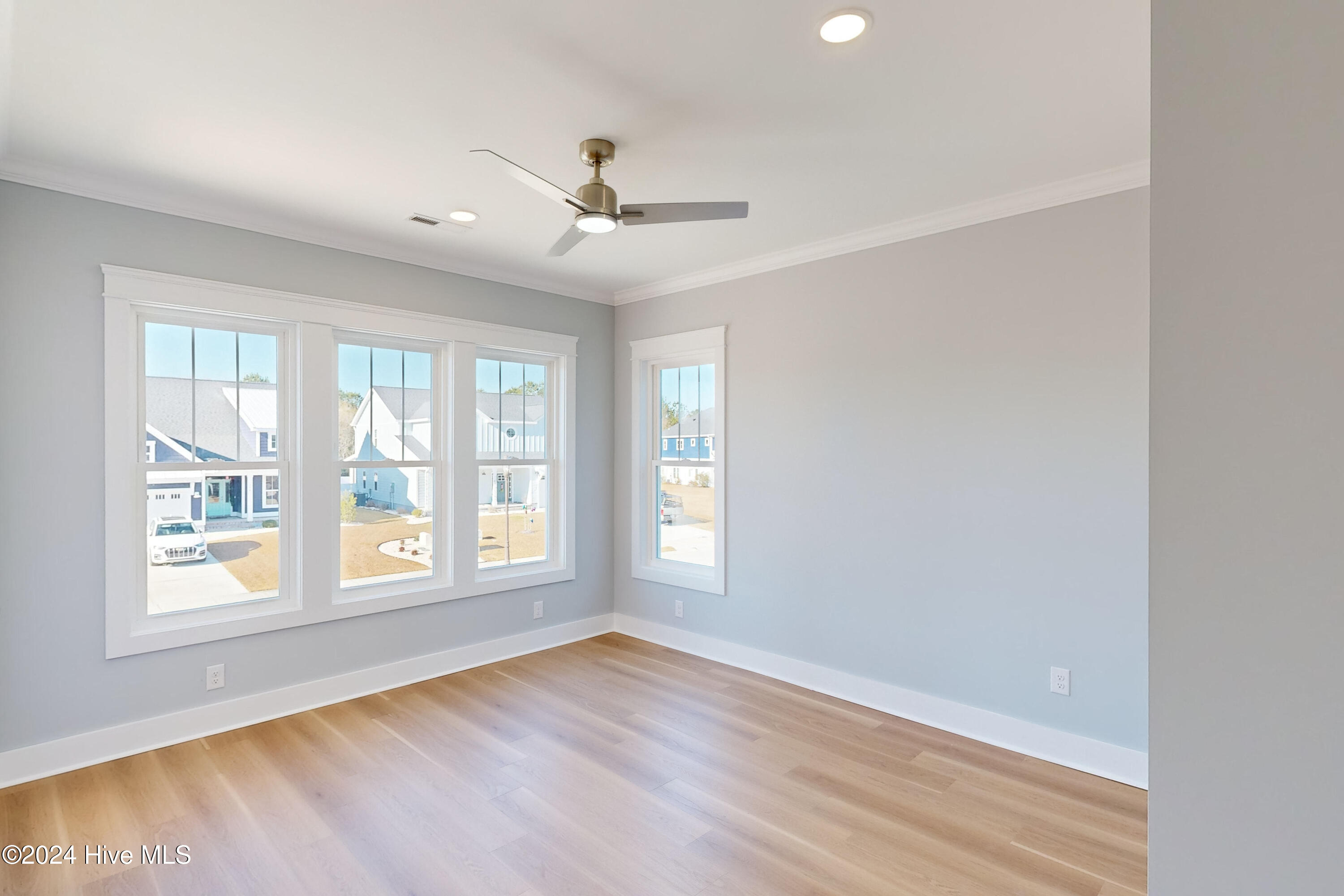 415 Summerhouse Drive
