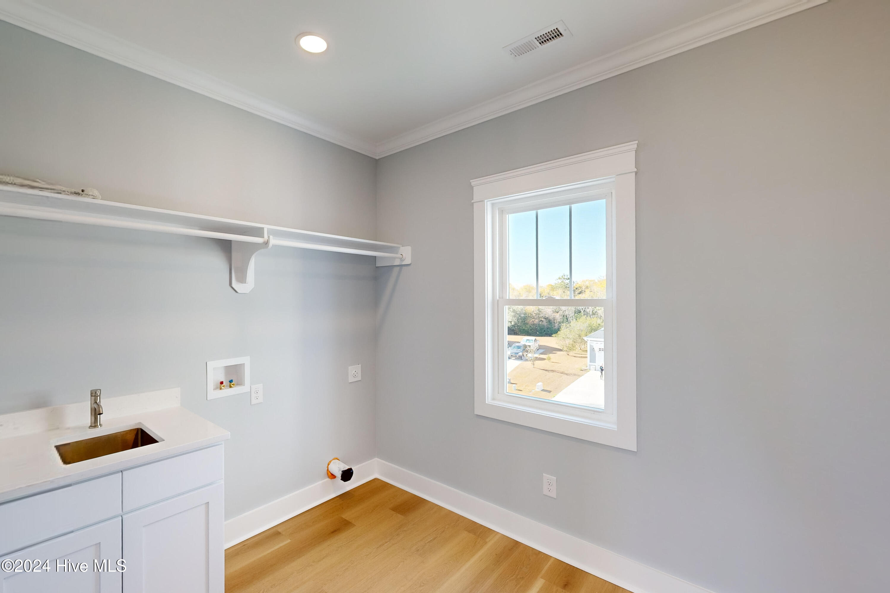 415 Summerhouse Drive