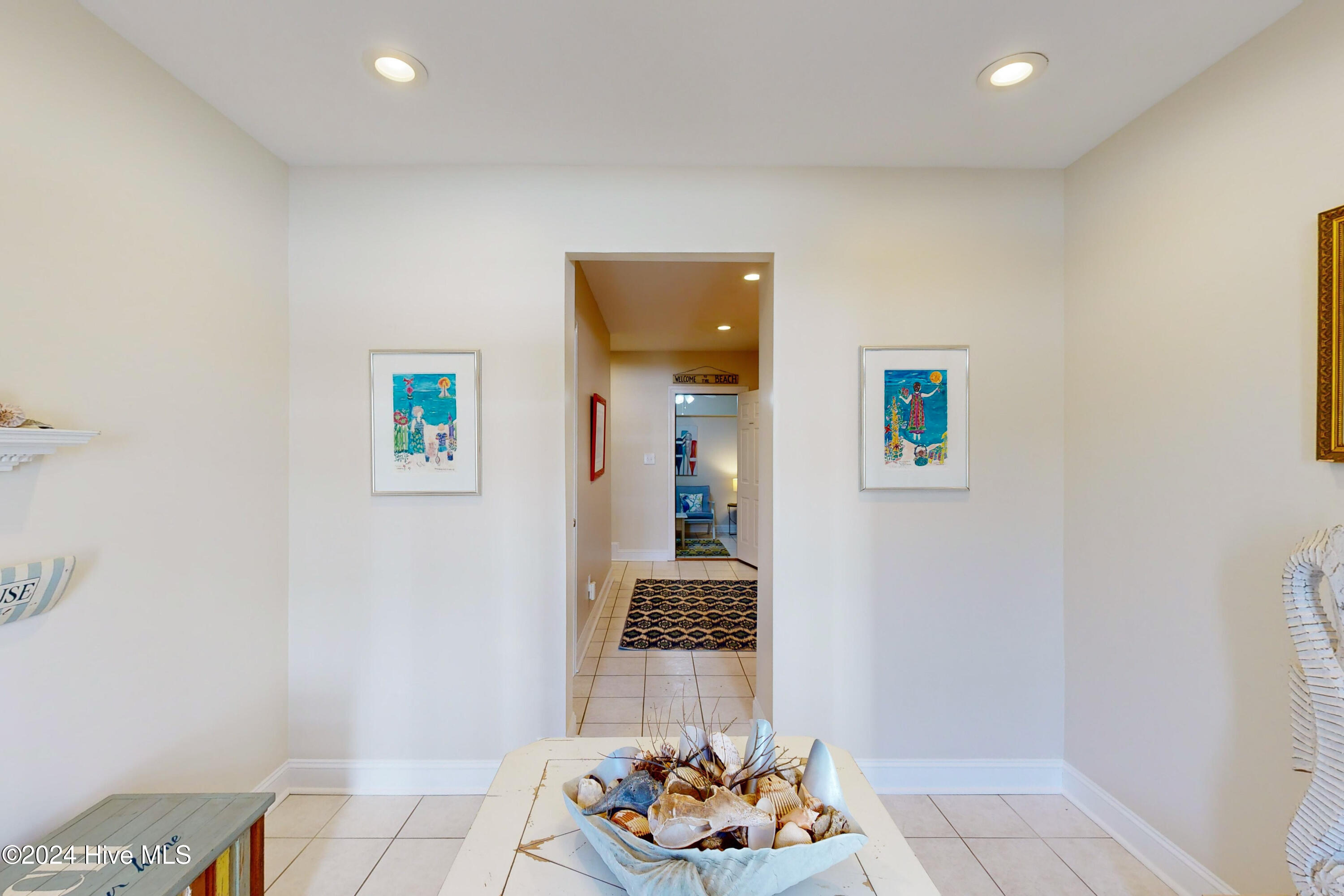 4256 Island Drive