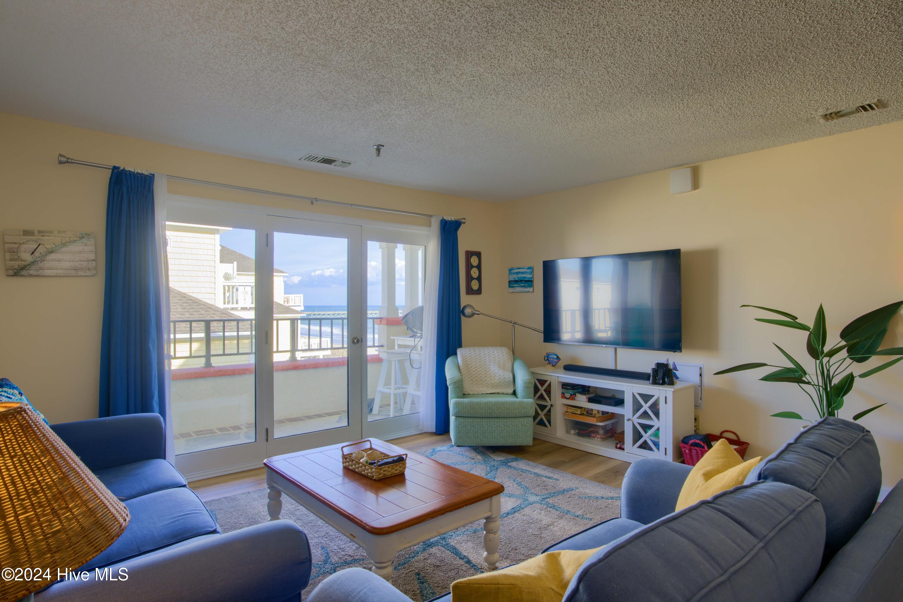790 New River Inlet Road, 320b