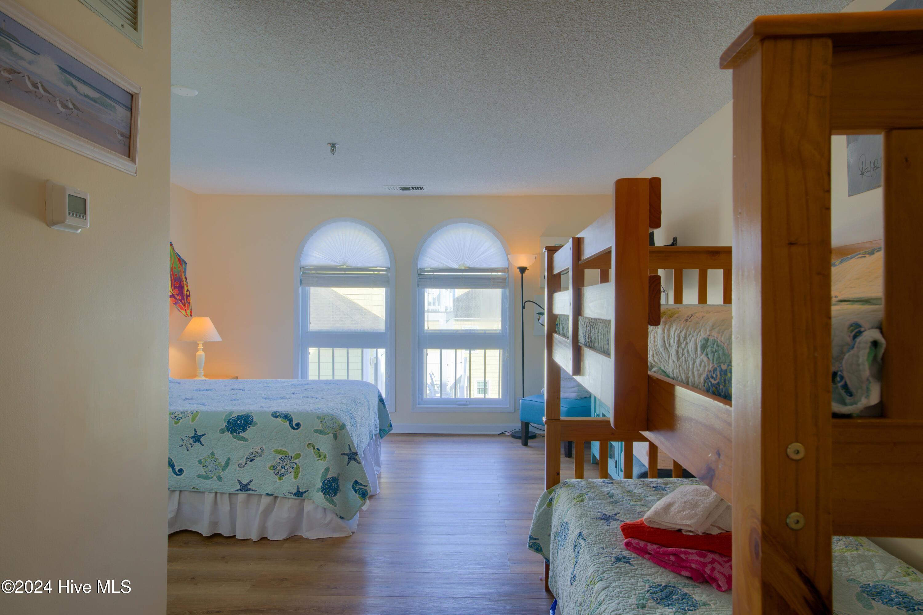 790 New River Inlet Road, 320b