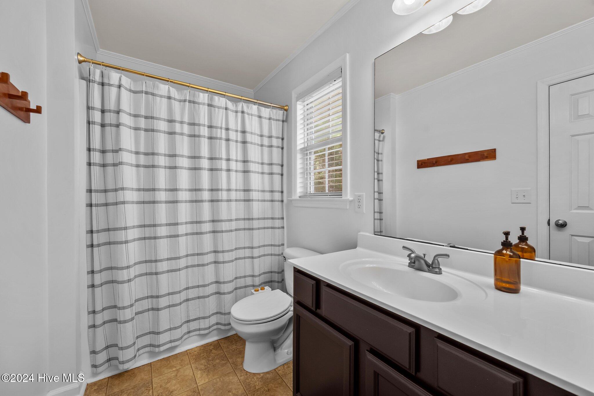 1003 Summerfield Court